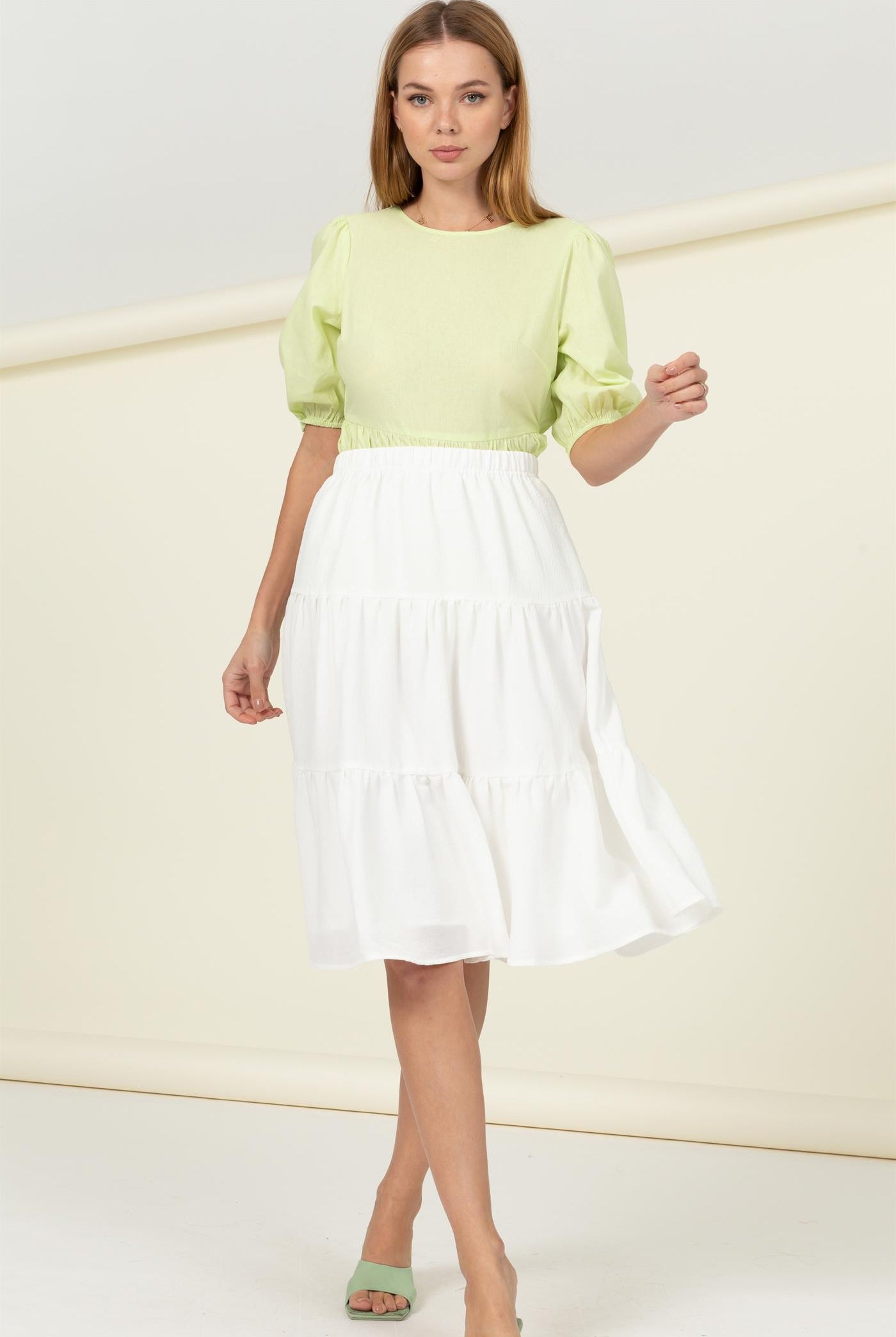 Wholesale Backless Top Clothing Tops HF22C707 MINT HYFVE