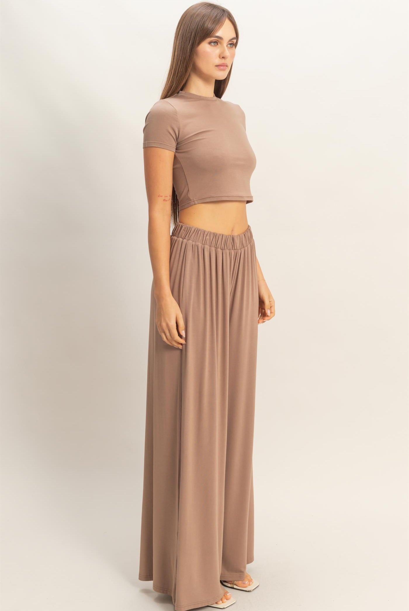Wholesale Short Sleeve Top & Wide Leg Pants Set Clothing HF26C310-SET-D D.TAUPE HYFVE