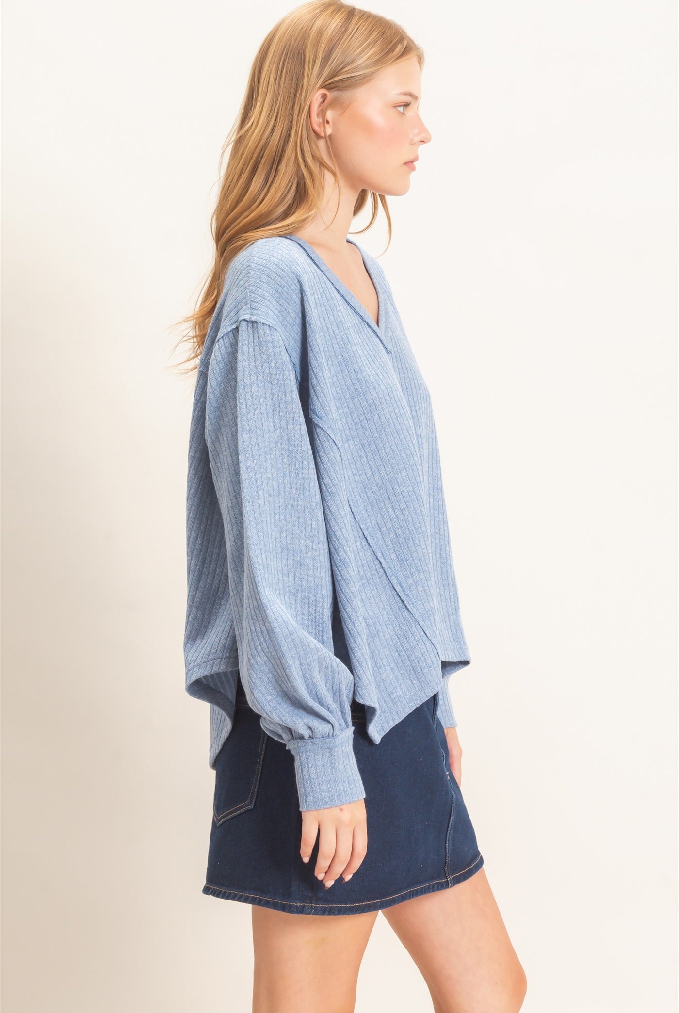 Wholesale Ribbed V-Neck Knit Top Shirts HF26F351 BLUE HYFVE