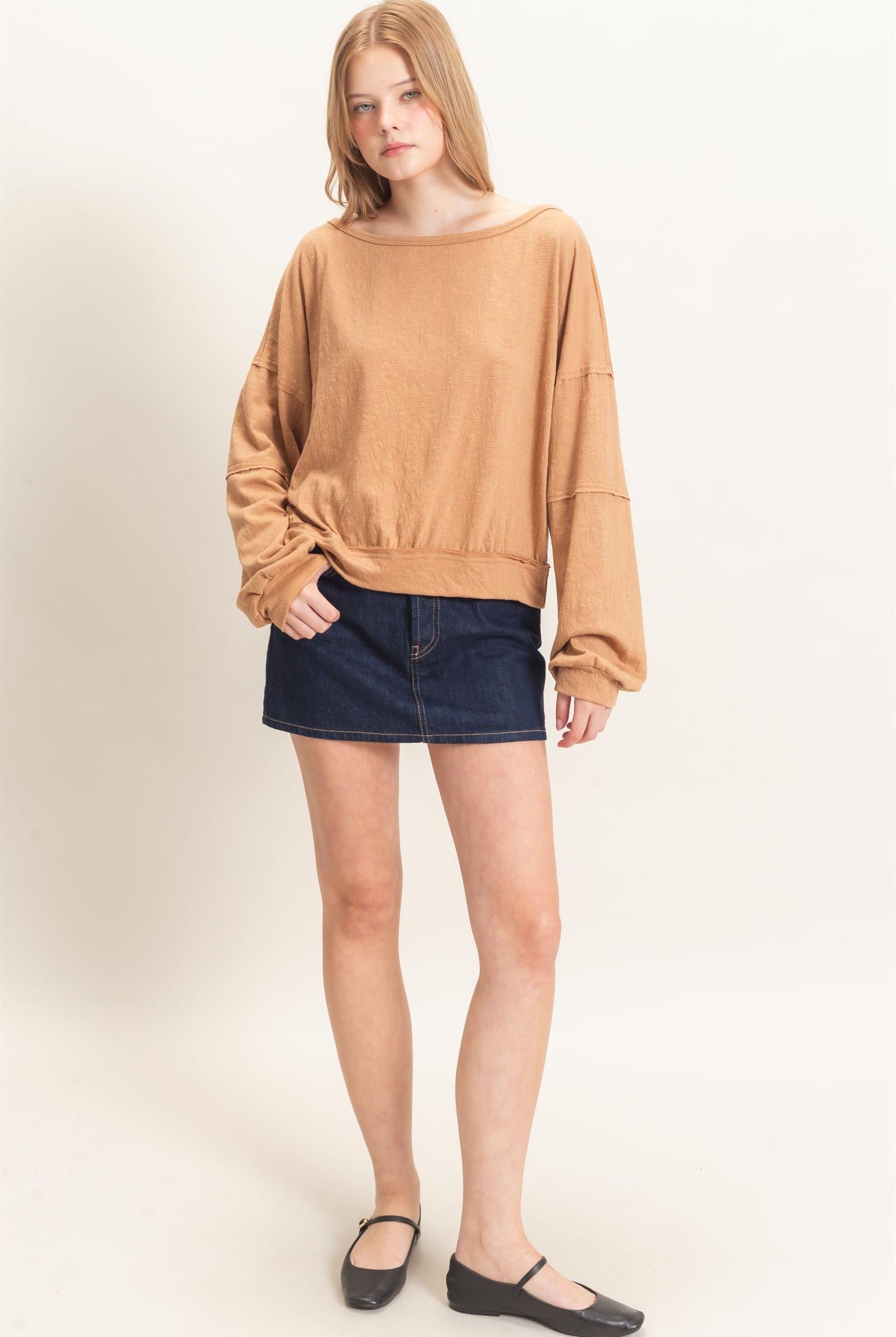 Wholesale Relaxed Boat Neck Long Sleeve Top Clothing Tops HF25F340 LIGHT BROWN HYFVE