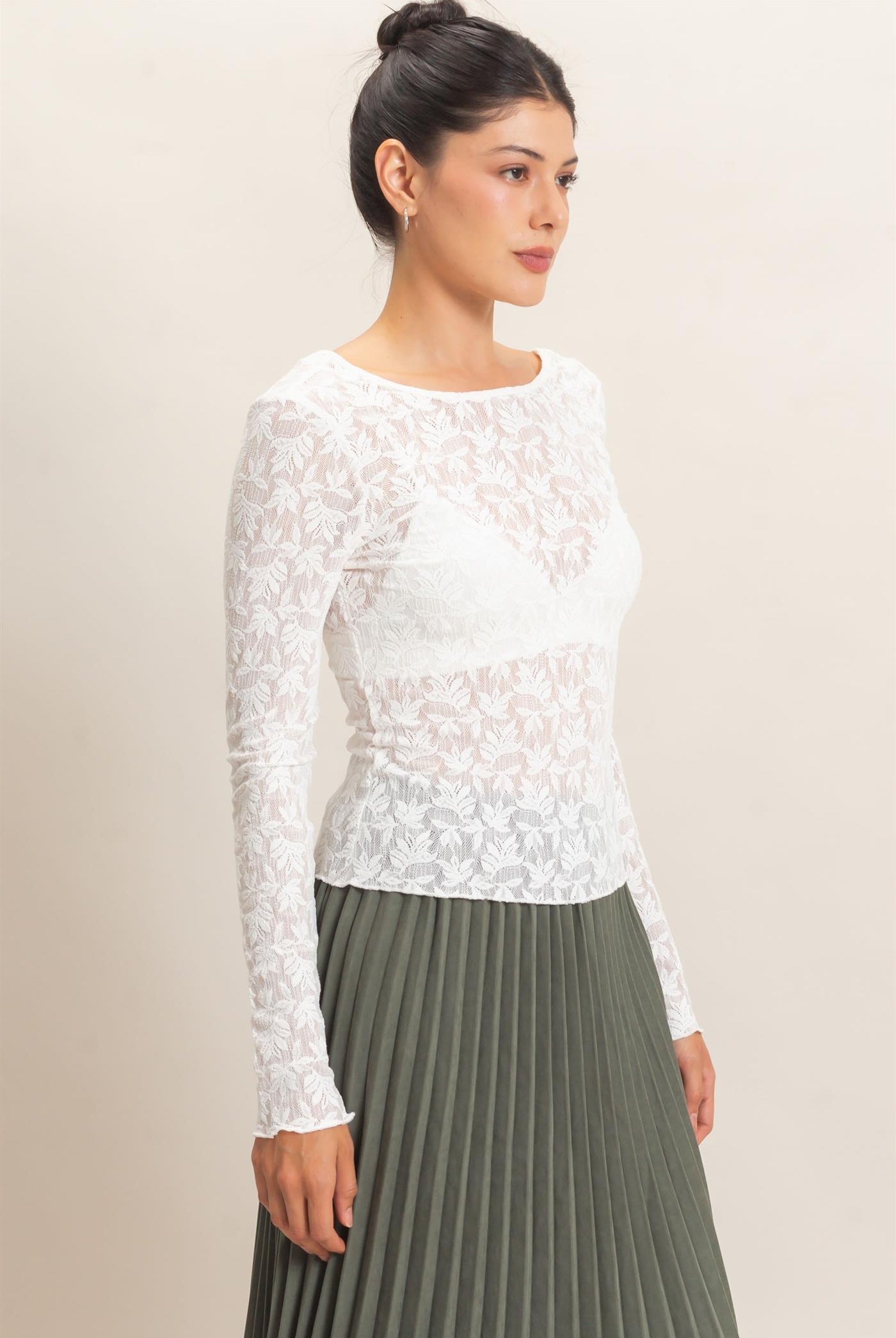 Wholesale Floral Lace Long Sleeve Top Clothing Tops HF26E309 OFF WHITE HYFVE