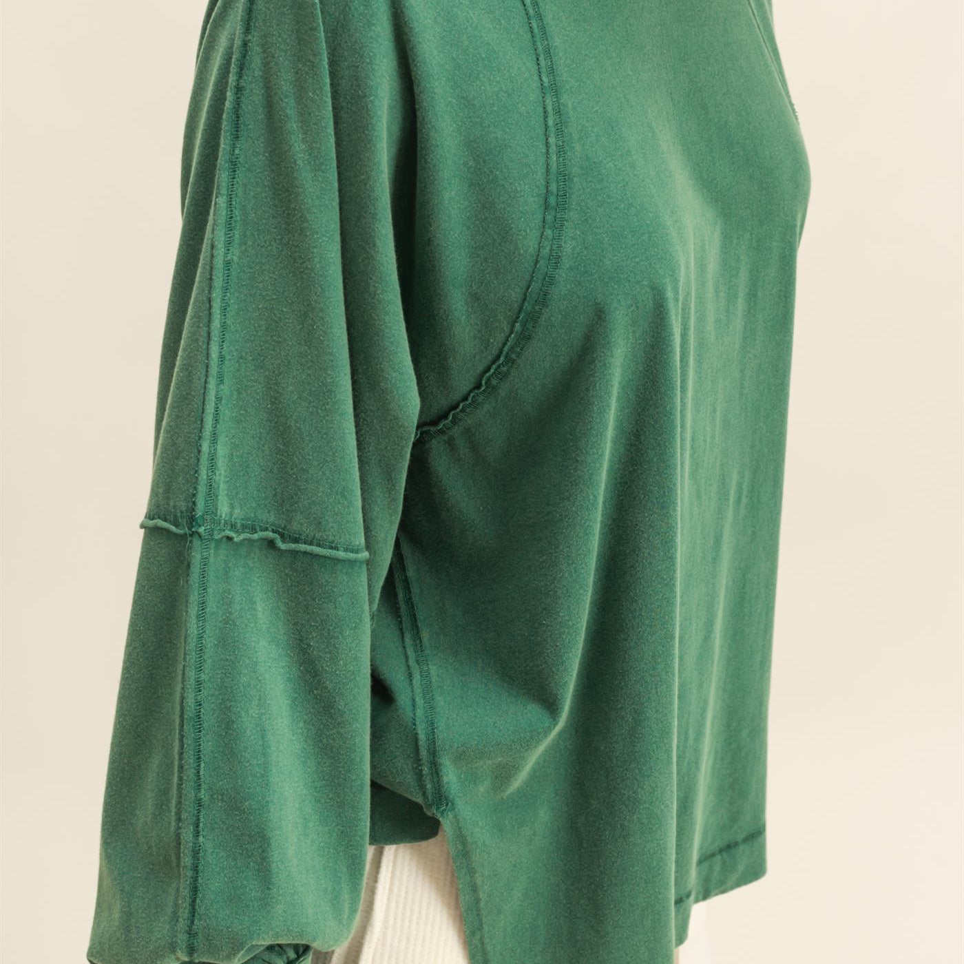 Wholesale Washed Oversized Long Sleeve Top With Slit Clothing Tops DZ25C921 DARK GREEN HYFVE