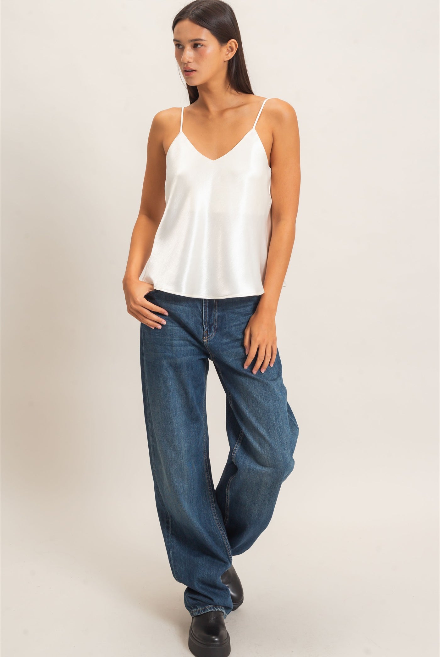 Wholesale V-Neck Satin Cami Top Camisoles DZ26C976 CREAM DOUBLE ZERO