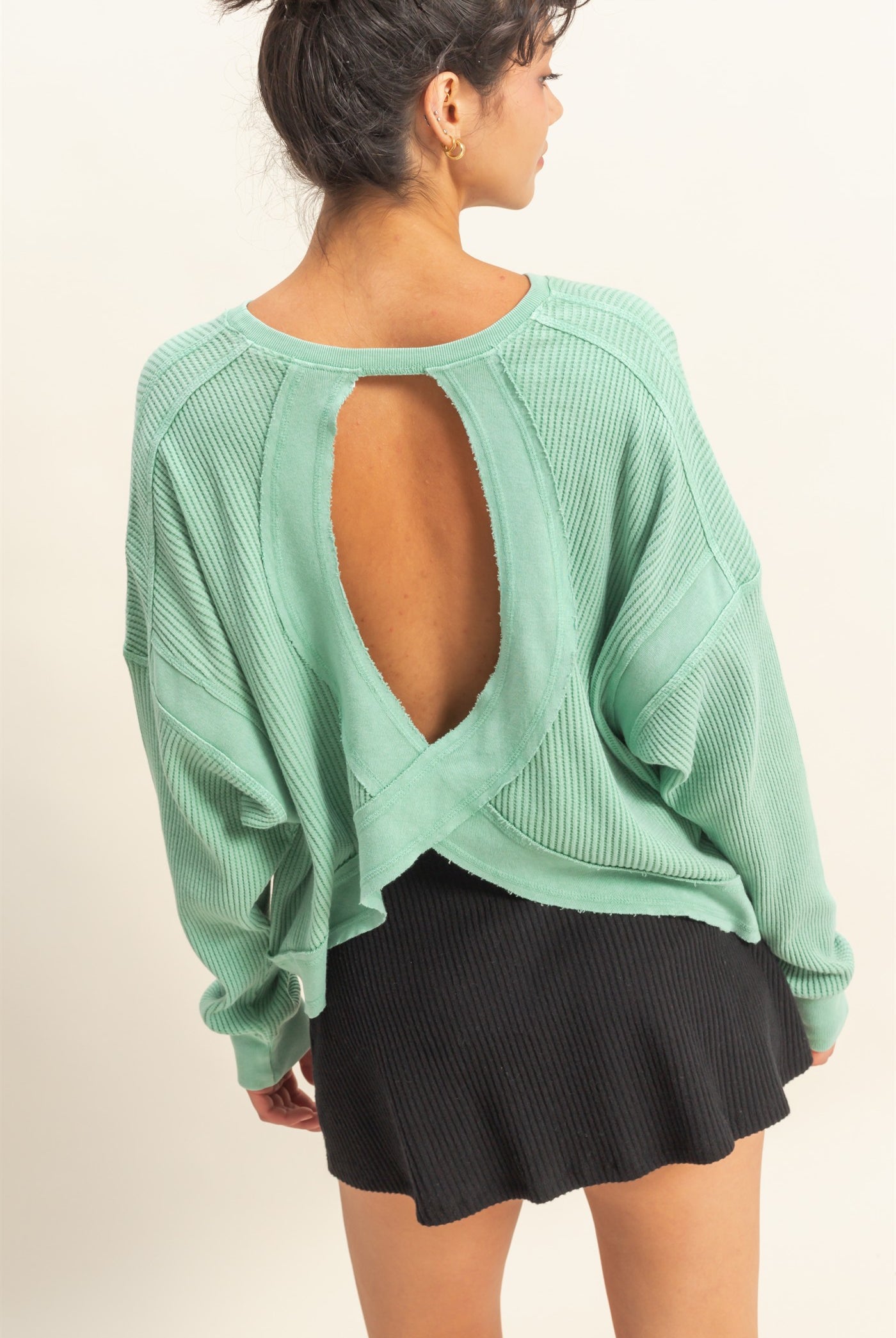 Wholesale Open Back Textured Knit Long Sleeve Top Clothing Tops DZ26A626 EMERALD DOUBLE ZERO