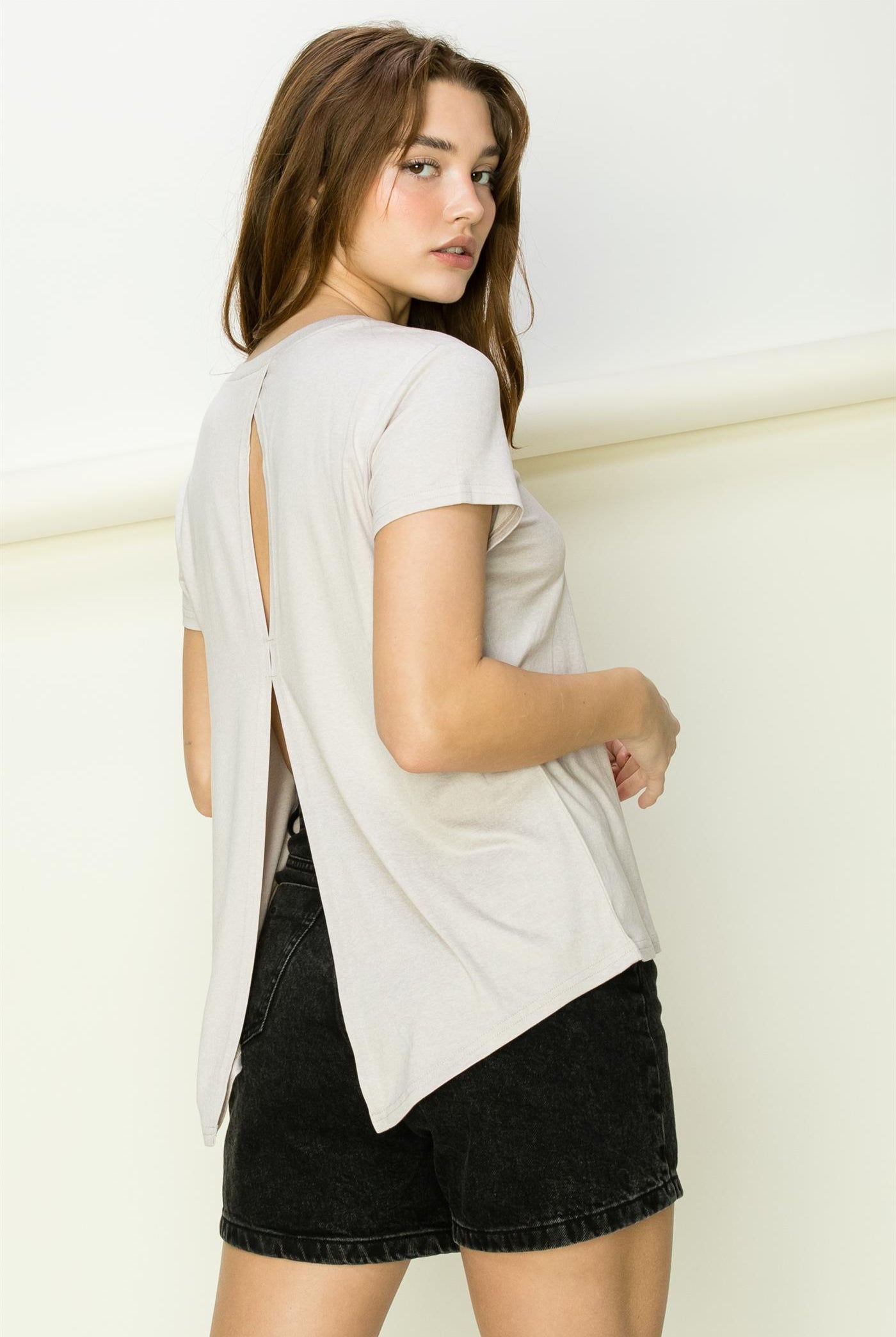 Wholesale All Yours Short Sleeve Open Back Tee Clothing Tops DZ22E576 PASTEL VIOLET DOUBLE ZERO