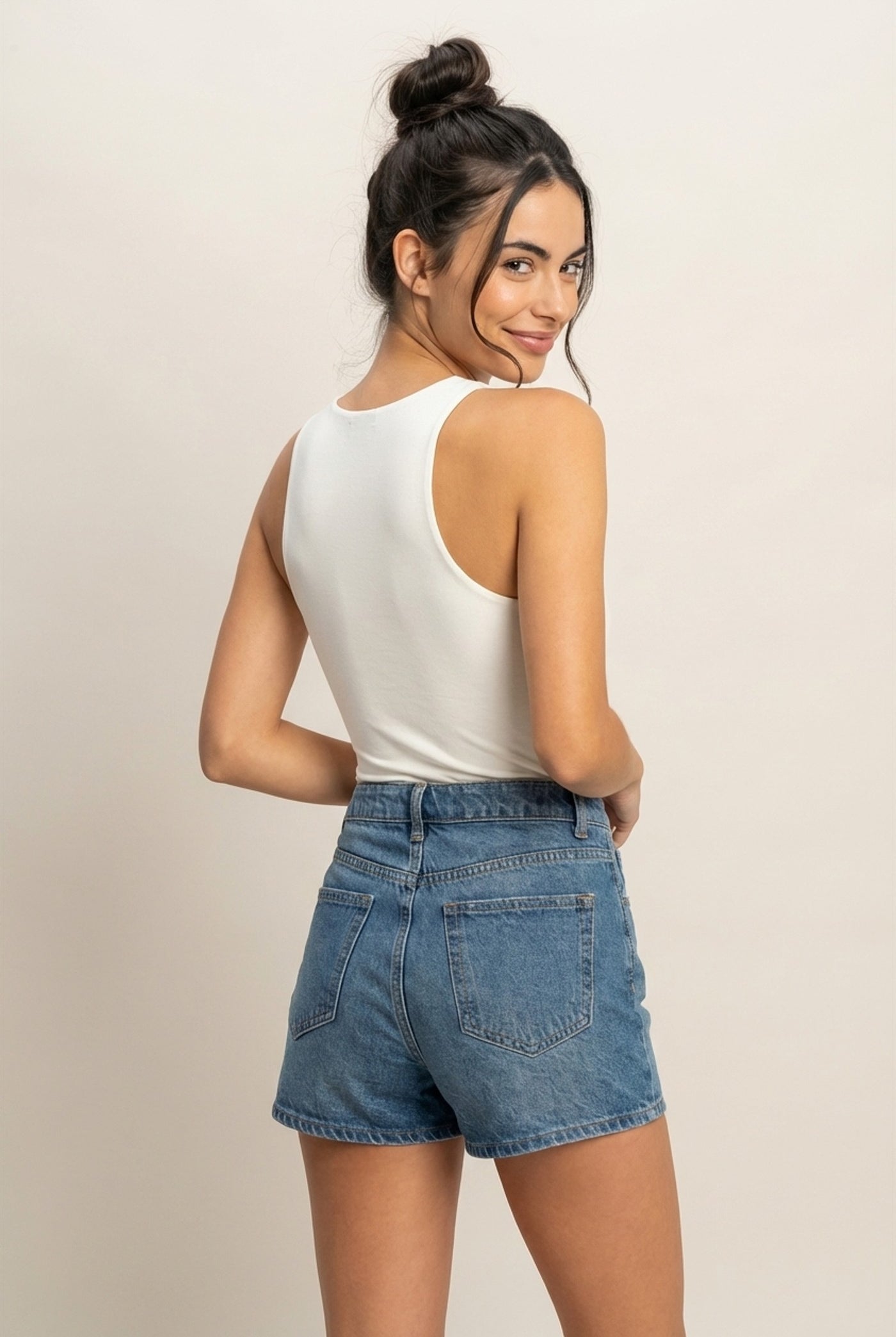 Wholesale Sleeveless Tank Top Bodysuit Clothing Tops DZ24A893-D OFF WHITE DOUBLE ZERO