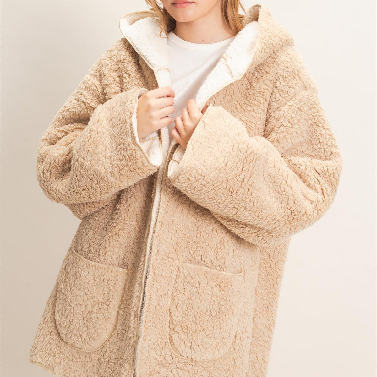 Wholesale Hooded Sherpa Jacket Coats & Jackets HF26E874 LIGHT BEIGE HYFVE