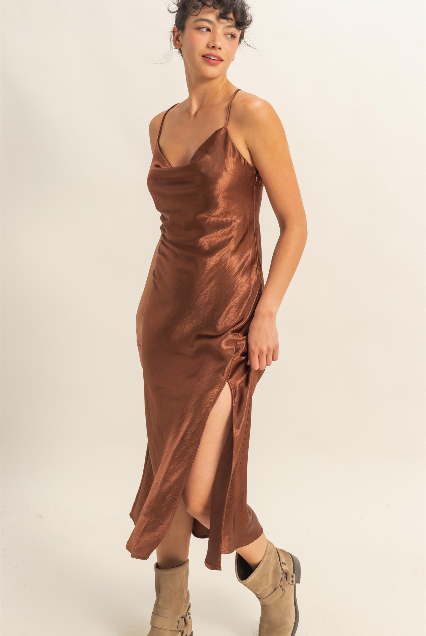 DZ25E902_CHESTNUT_4257364