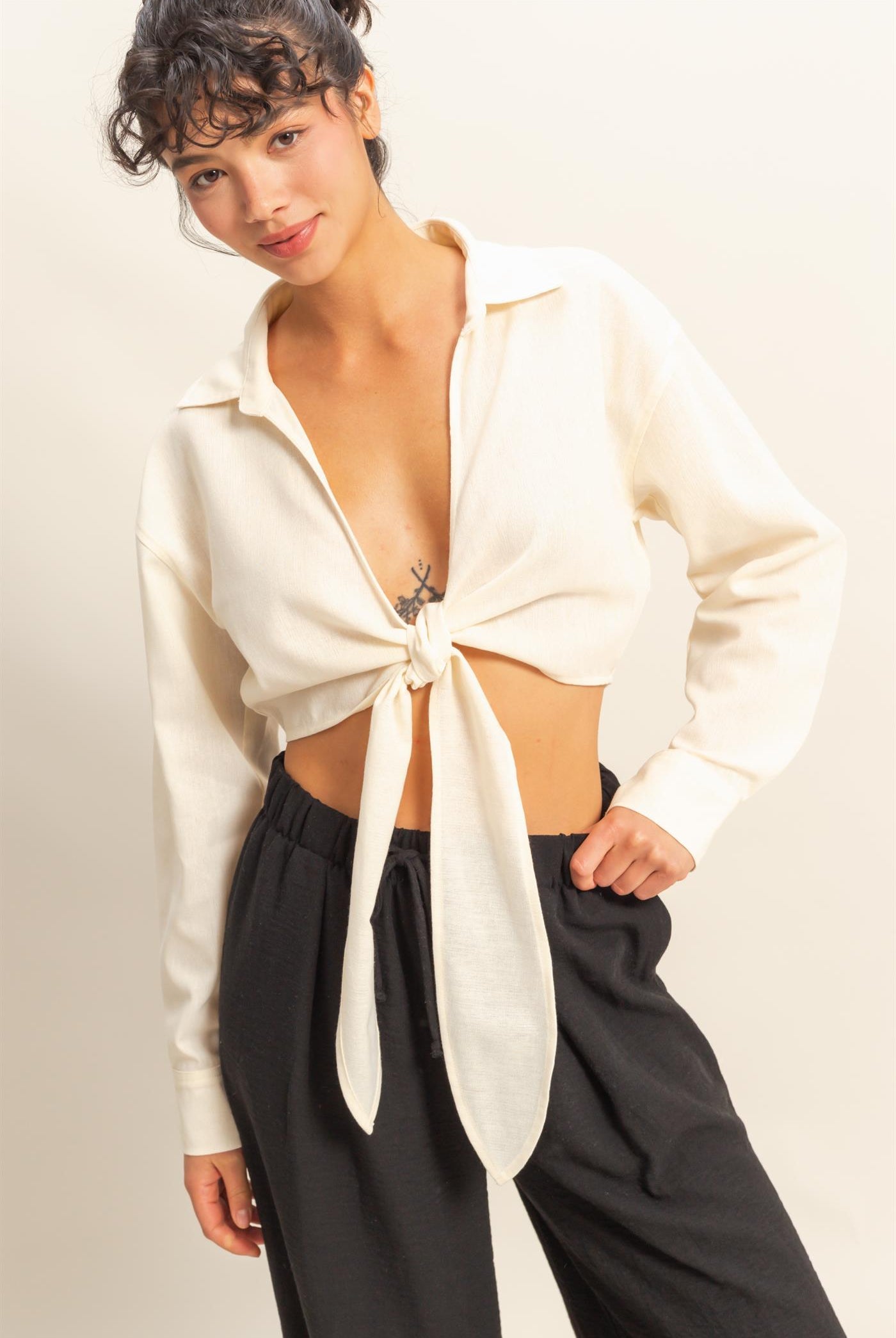 Wholesale Sand Washed Tie Front Crop Top Blouses DZ24C963 WHITE DOUBLE ZERO