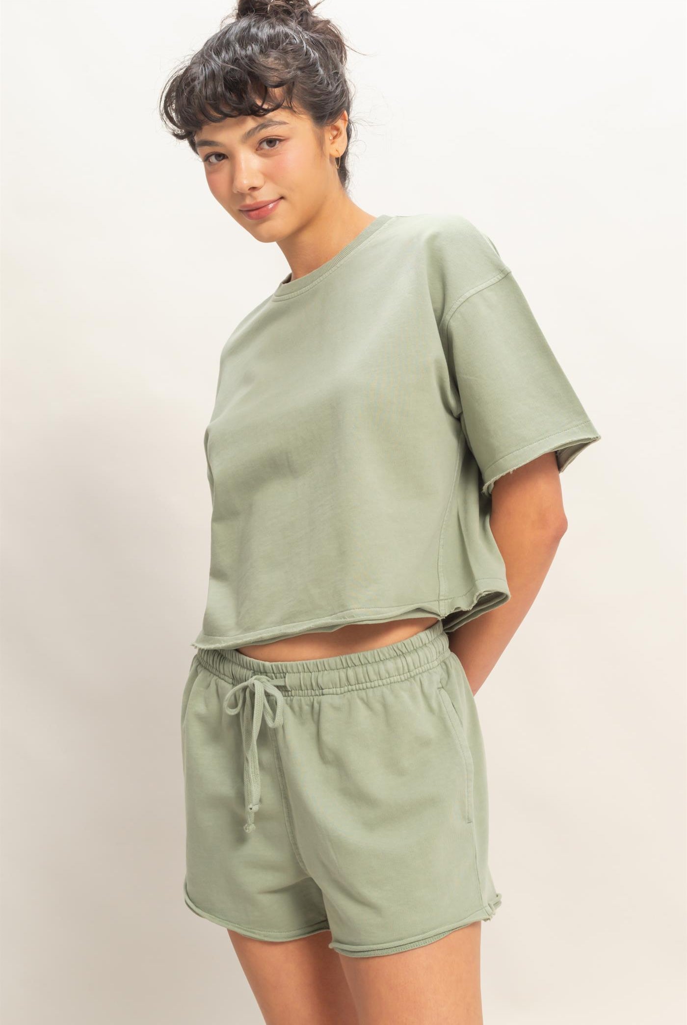 Wholesale Short Sleeve Crew Neck Top And Shorts Set Clothing DZ26C668-SET SAGE GREEN DOUBLE ZERO