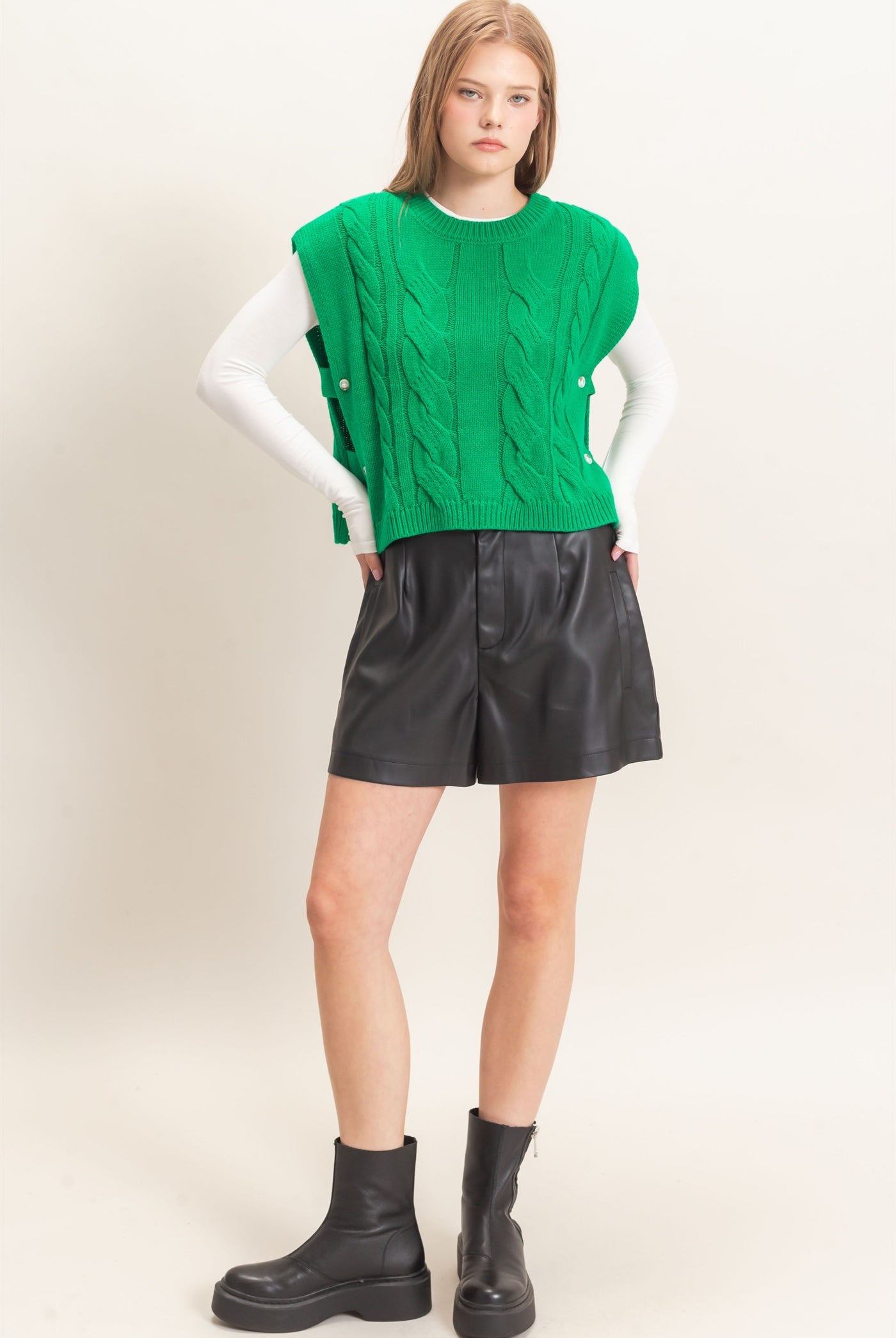 Wholesale Cable Knit Vest With Side Buttons Sweaters HF26F193 GREEN HYFVE