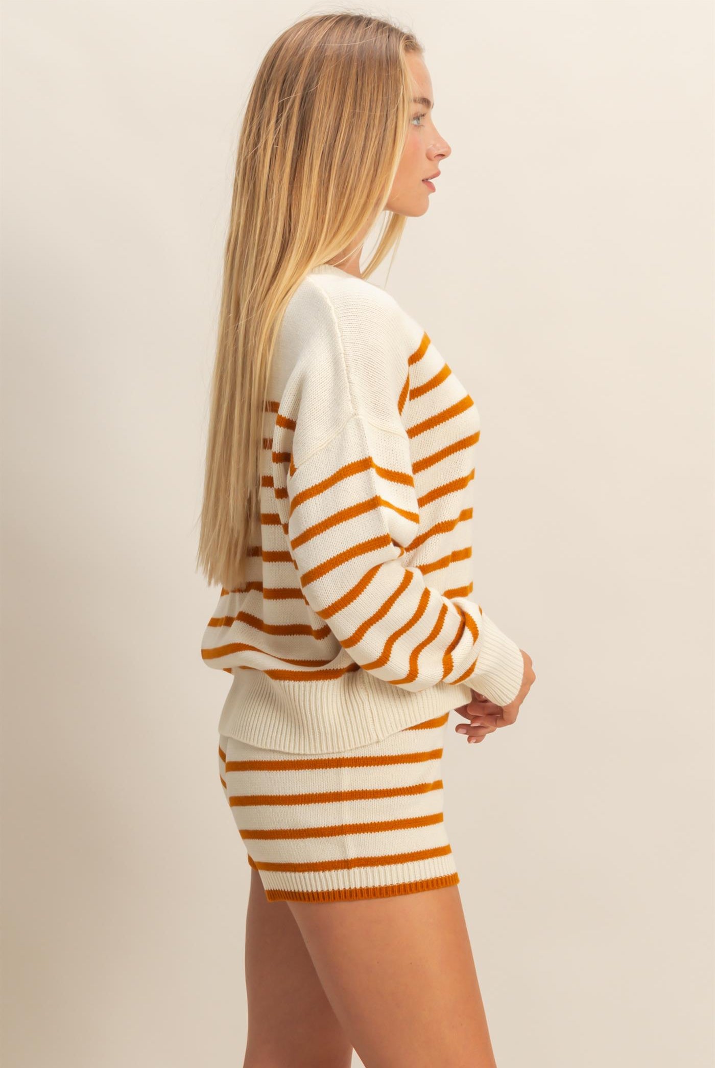 Wholesale Striped Knit Sweater And Shorts Set Clothing DZ25E141-SET CREAM/CARAMEL DOUBLE ZERO