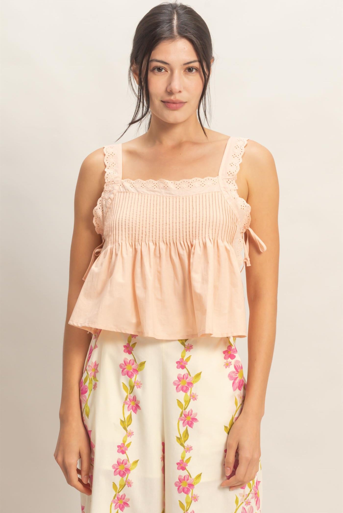 Wholesale Pleated Lace Trim Tank Tank Tops HF26C271 BLUSH HYFVE