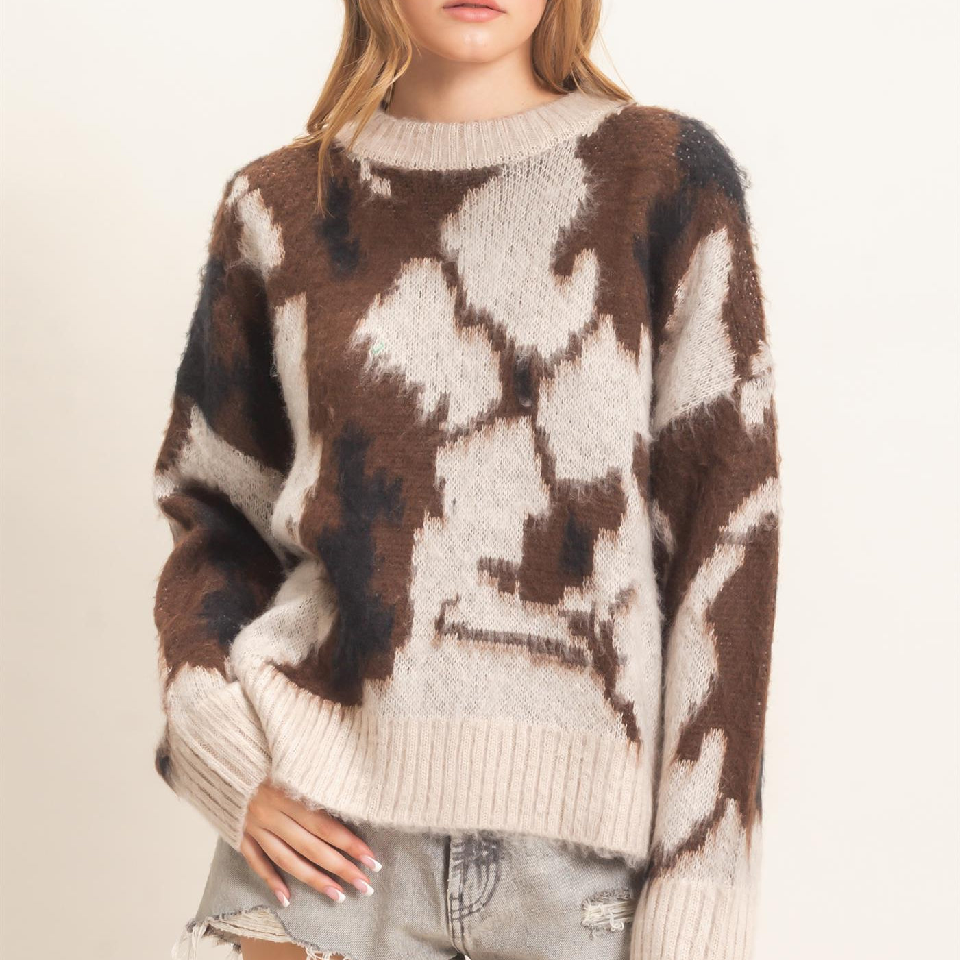Wholesale Abstract Jacquard Mock Neck Sweater Sweaters HF26E663 SAND HYFVE