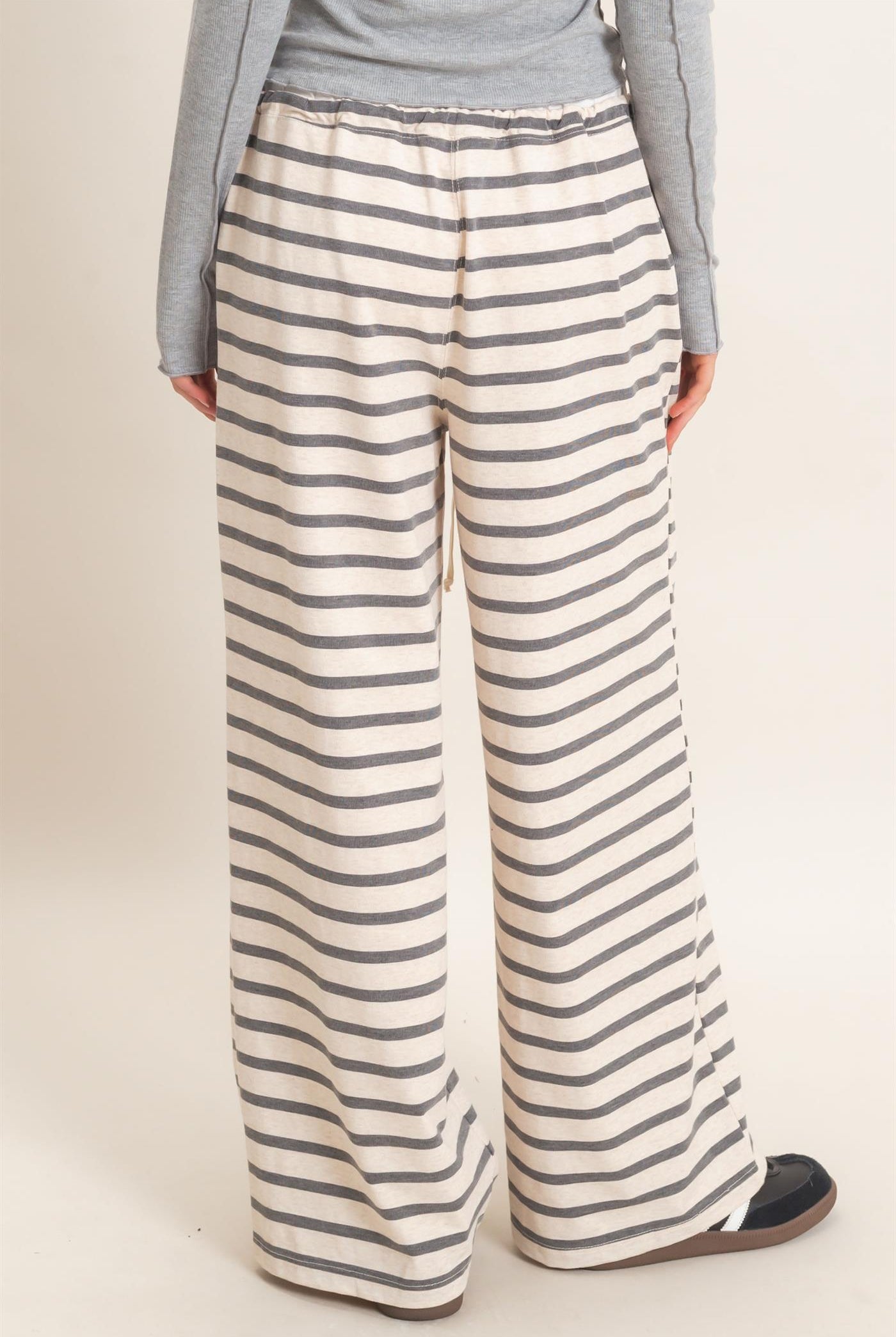 Wholesale Striped Wide-Leg Pants Pants HF26F229-D GRAY/ECRU HYFVE