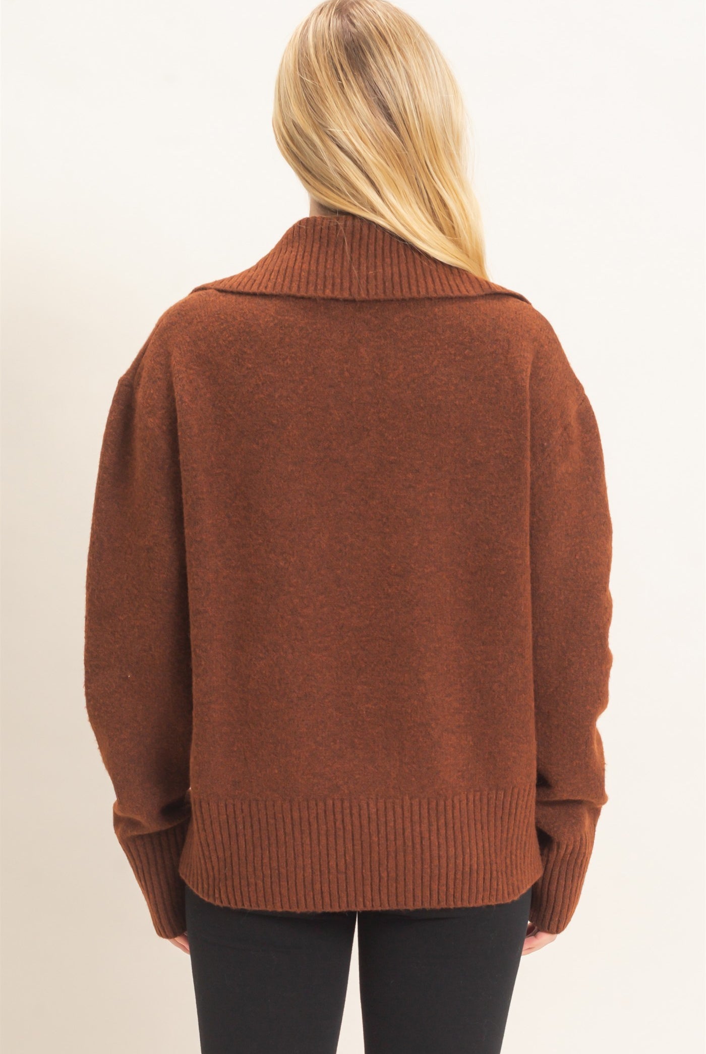 Wholesale Button-Up Collared Sweater Sweaters HF26E752 BROWN HYFVE