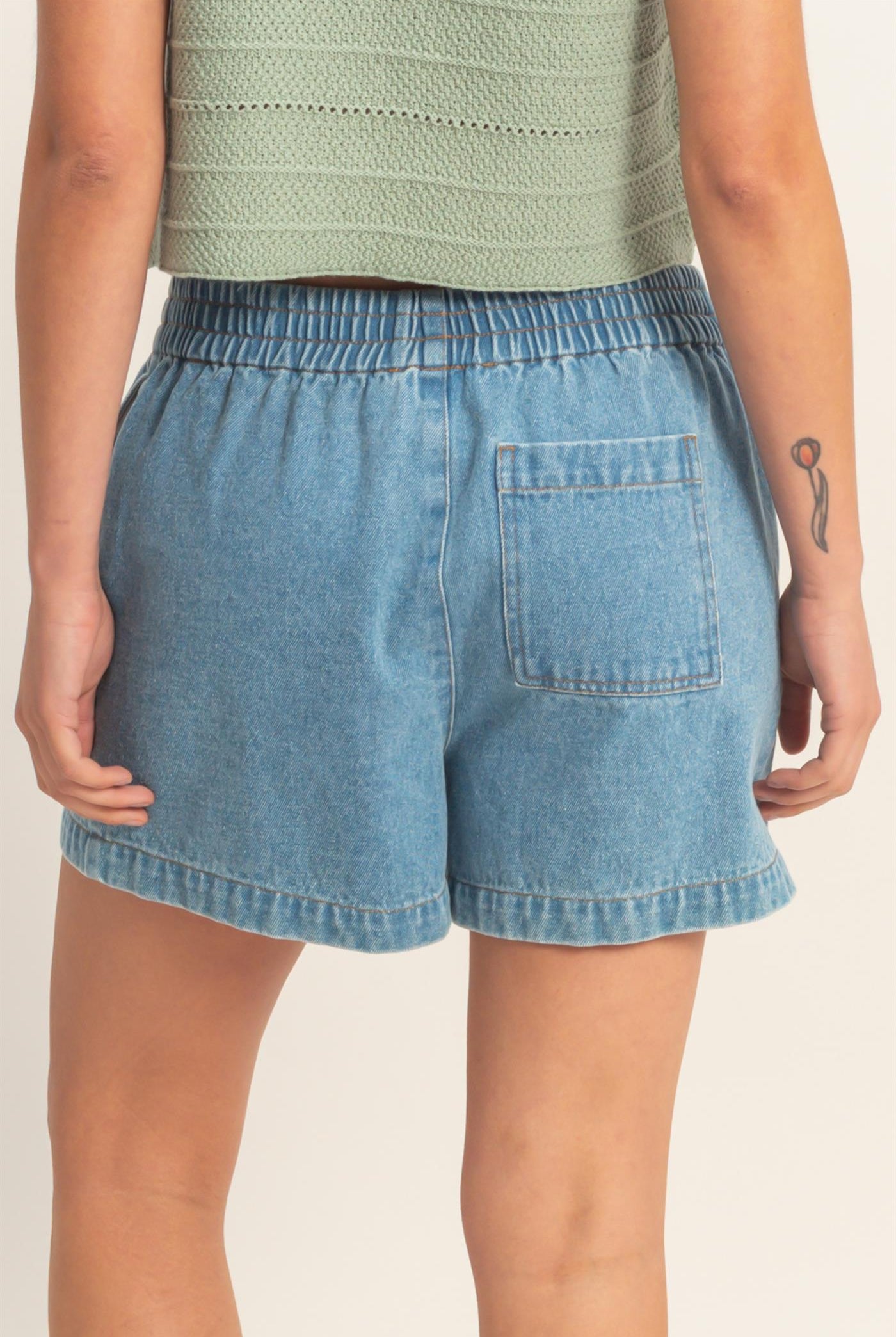 Wholesale Elastic Waist Mineral Wash Denim Shorts Shorts DZ26C195 MEDIUM BLUE DOUBLE ZERO
