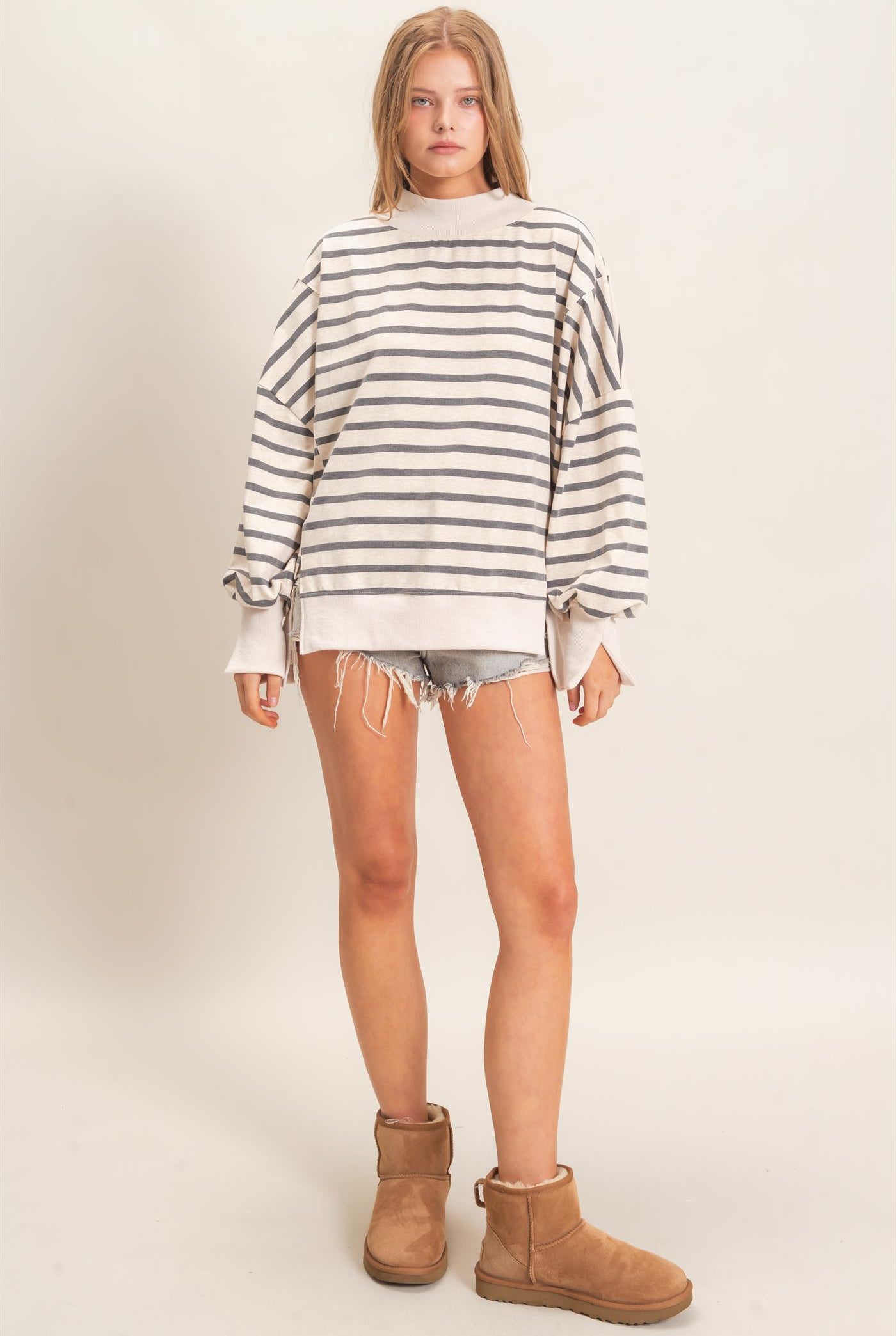 Wholesale Striped Mock Neck Sweatshirt Sweatshirts HF27A178-D GRAY/ECRU HYFVE