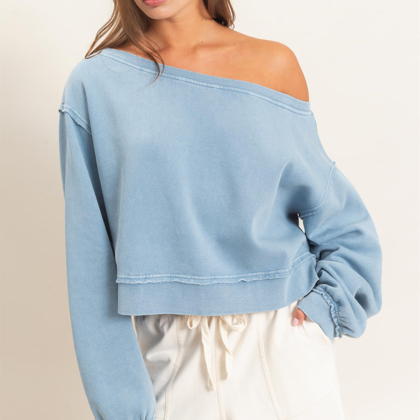 Wholesale Raw Edge Acid Wash Off The Shoulder Sweatshirt Sweatshirts DZ26F013 DUSTY BLUE DOUBLE ZERO