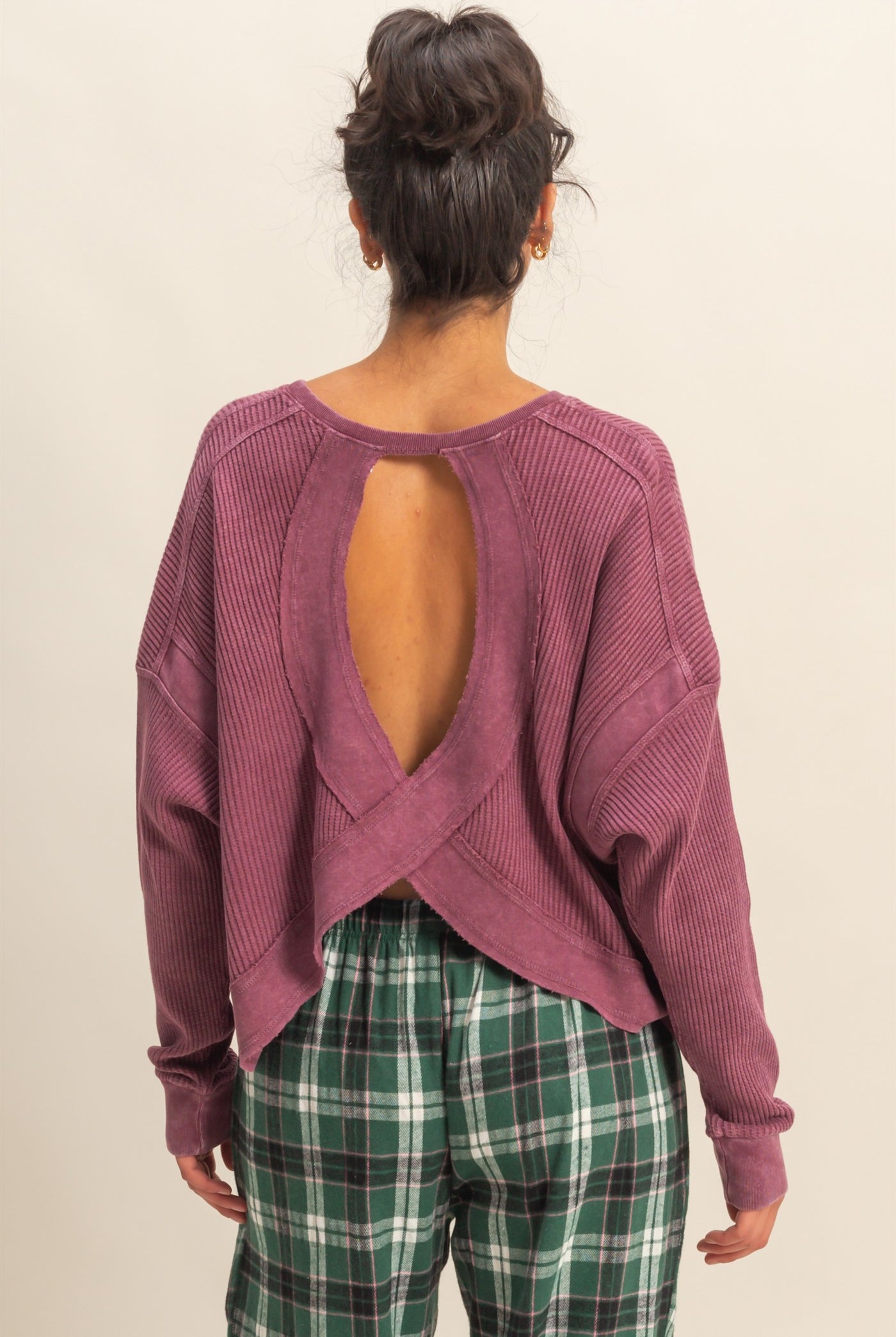 Wholesale Open Back Textured Knit Long Sleeve Top Clothing Tops DZ26A626 DARK CHERRY DOUBLE ZERO