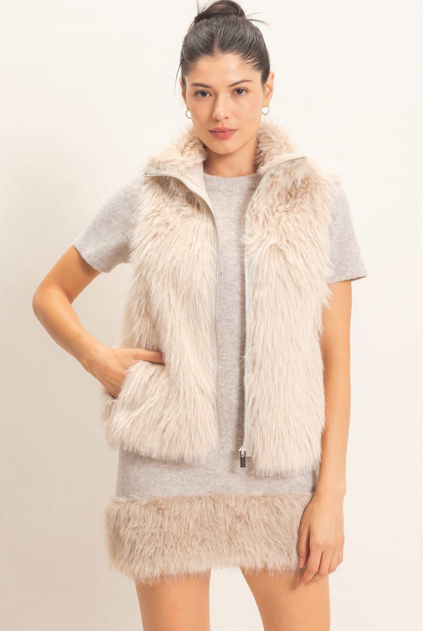 Wholesale Faux Fur Zip-Up Outerwear Vest Vests HF26E532 TAUPE HYFVE