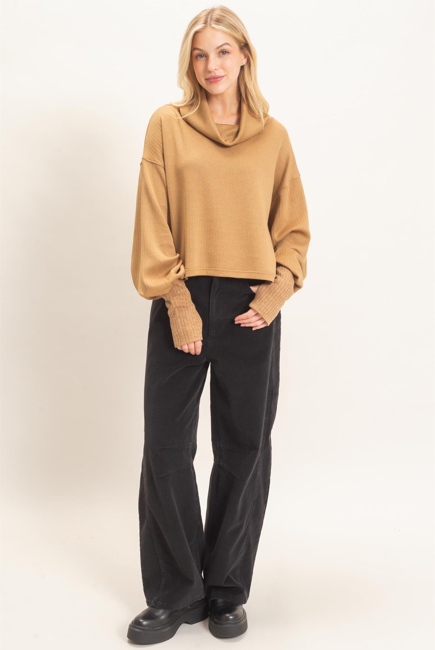 Wholesale Loose Turtleneck Long Sleeve Top Clothing Tops HF26F258 LIGHT BROWN HYFVE