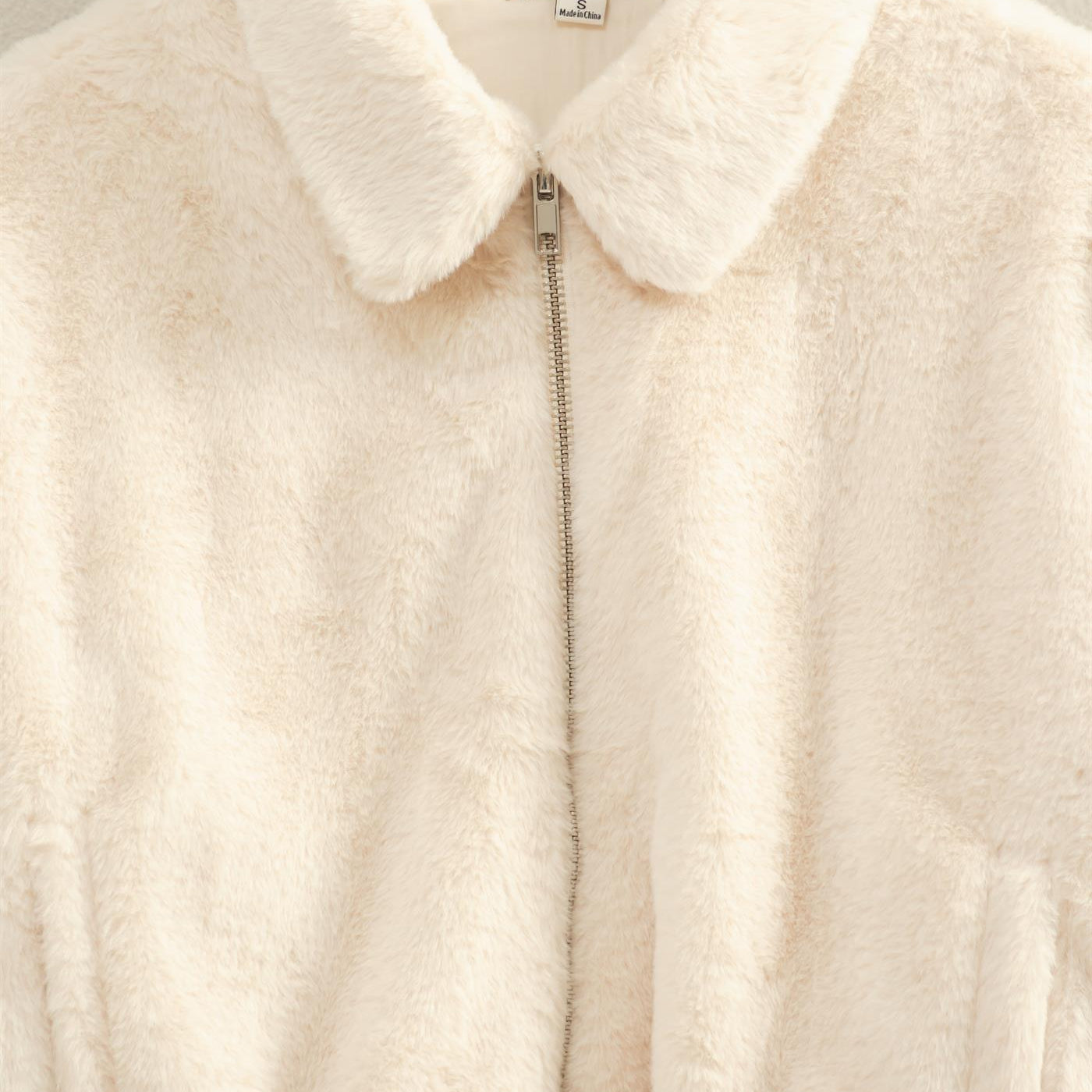 Wholesale Faux Fur Zip Up Jacket With Plush Collar Coats & Jackets HF25E940 CREAM HYFVE