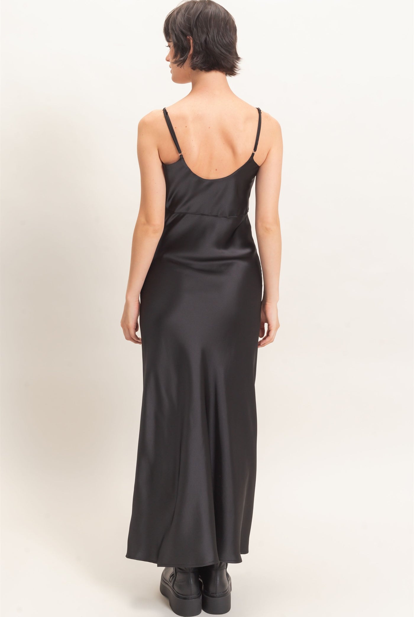 Wholesale Satin Slip Dress With Spaghetti Straps Dresses DZ26E380 BLACK DOUBLE ZERO