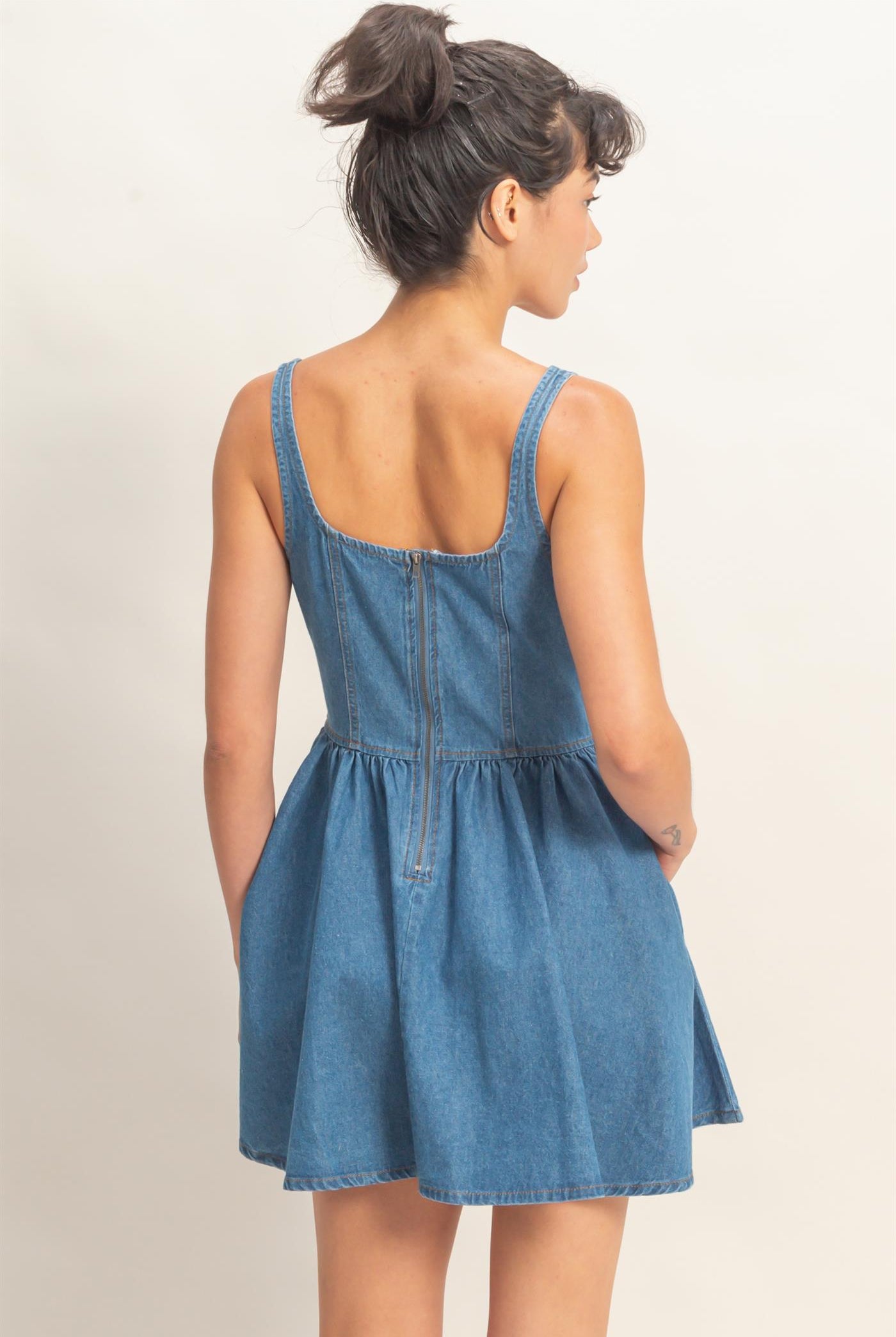 Wholesale Scoop Neck Denim Tank Flowy Mini Dress Dresses DZ26A998 MEDIUM BLUE DOUBLE ZERO