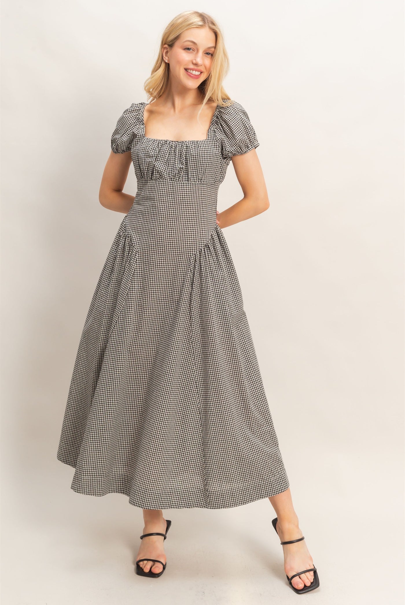 Wholesale Gingham Puff Sleeve Dress Dresses HF26A321 BLACK HYFVE