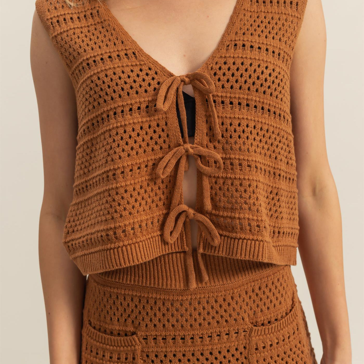 Wholesale Ribbon Tie Sleeveless Top And Skirt Crochet Set Clothing HF25C662-SET CAMEL HYFVE