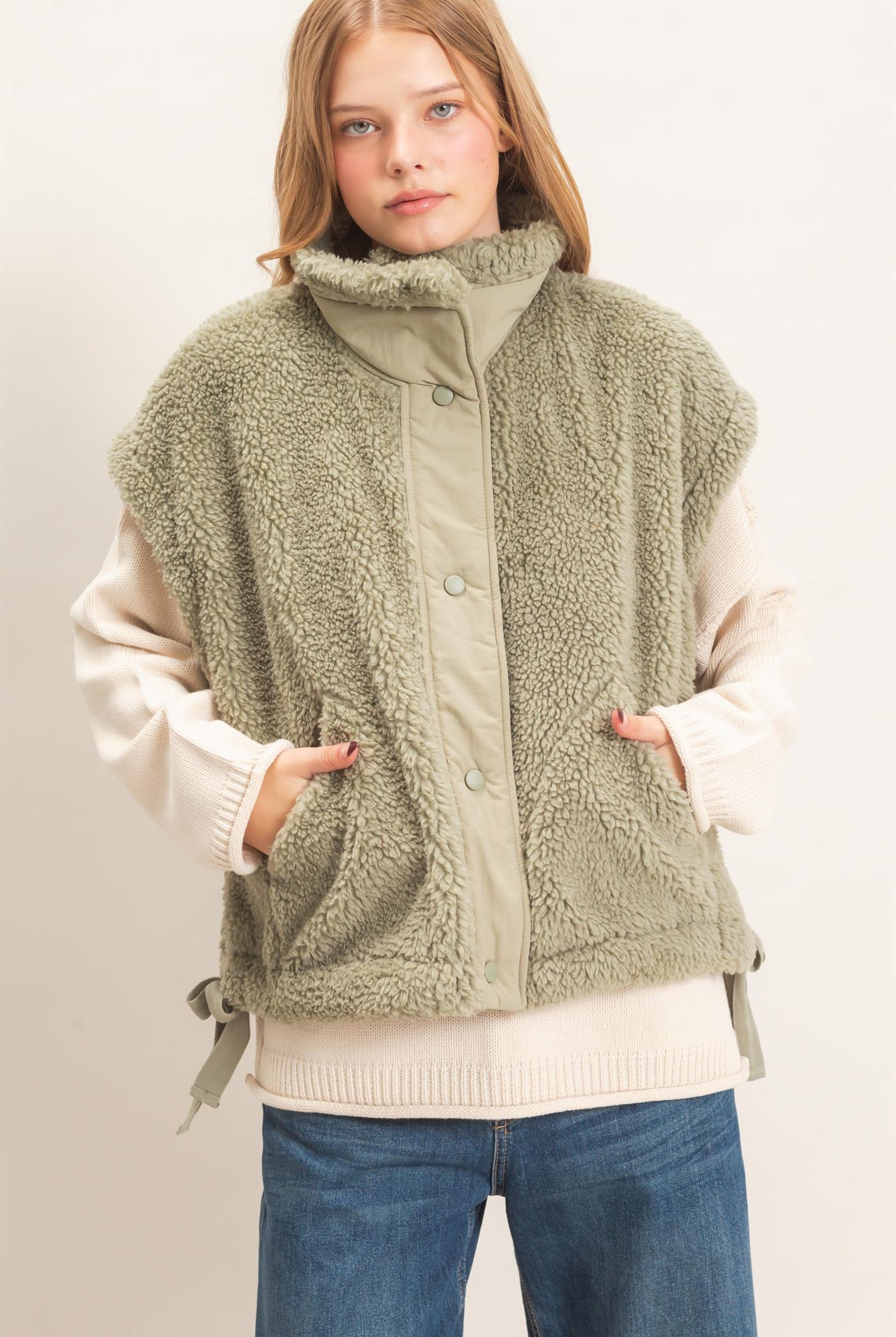 Wholesale Sherpa Vest With Snap Closure Outerwear HF26F131-D OLIVE HYFVE