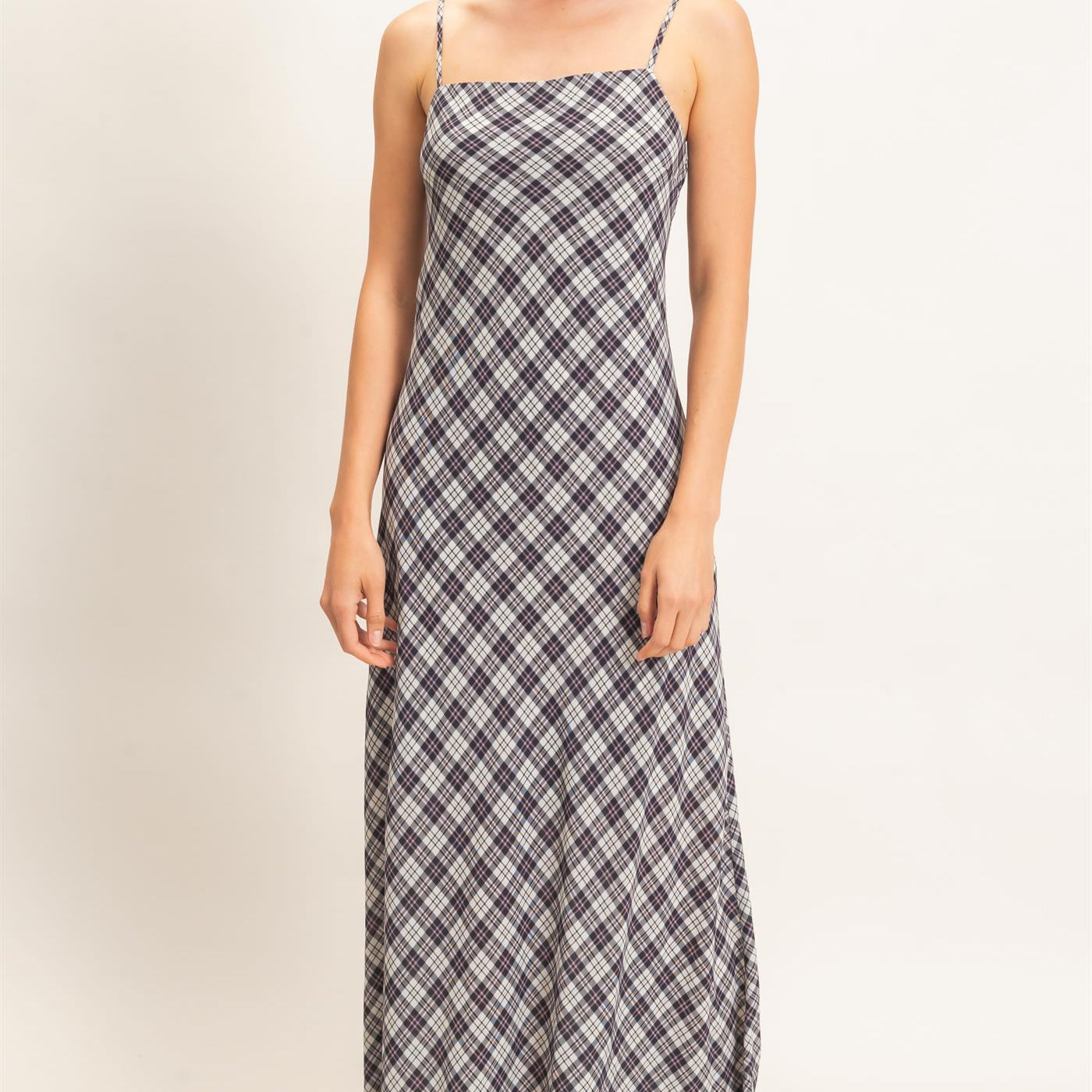 Wholesale Plaid Spaghetti Strap Maxi Dress Dresses HF26E573 BLACK HYFVE
