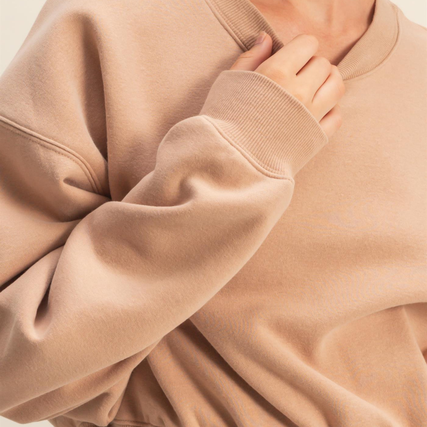 Wholesale Everyday Long Sleeve Cropped Sweatshirt Sweatshirts DZ25E415 DARK TAUPE DOUBLE ZERO