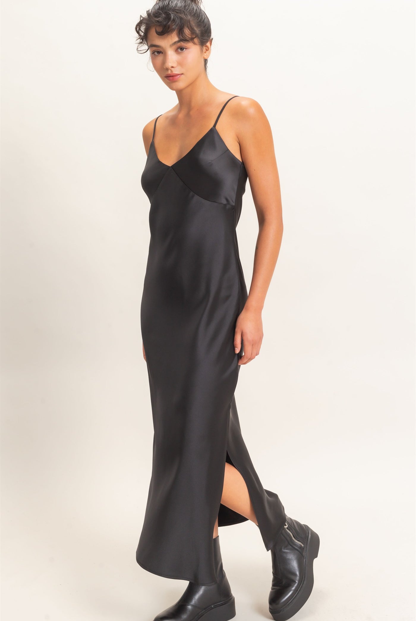 Wholesale Satin V-Neck Slip Dress Dresses DZ26E262 BLACK DOUBLE ZERO