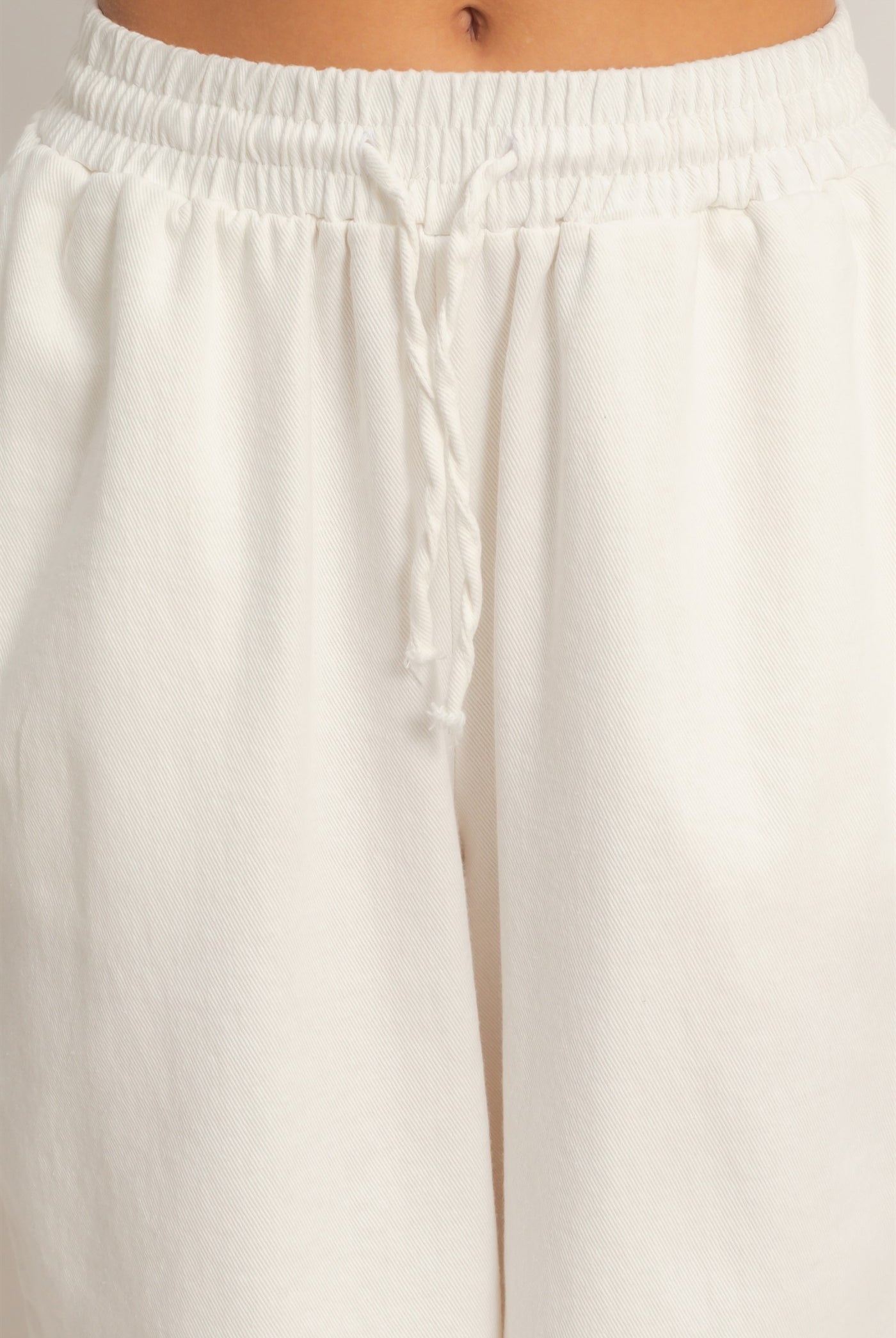 Wholesale Elastic Waistband Shorts Shorts HF26E445 OFF WHITE HYFVE