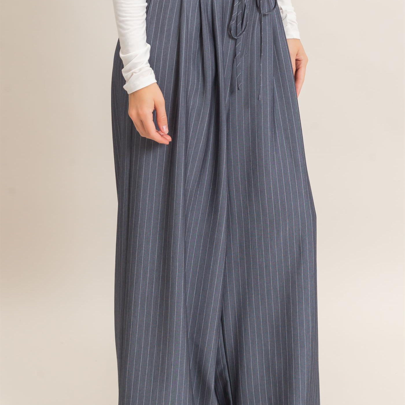 Wholesale Pleated Wide-Leg Pants Pants HF26A776 LIGHT NAVY HYFVE