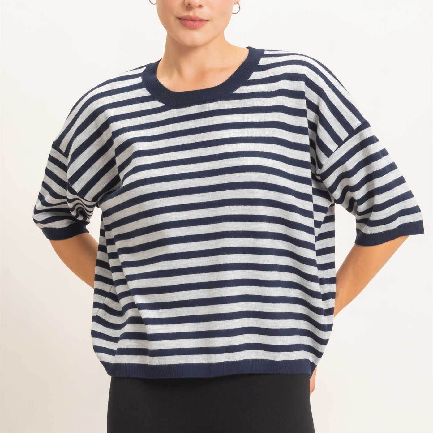 Wholesale Striped Crew Neck Sweater Sweaters HF26E234 NAVY HYFVE