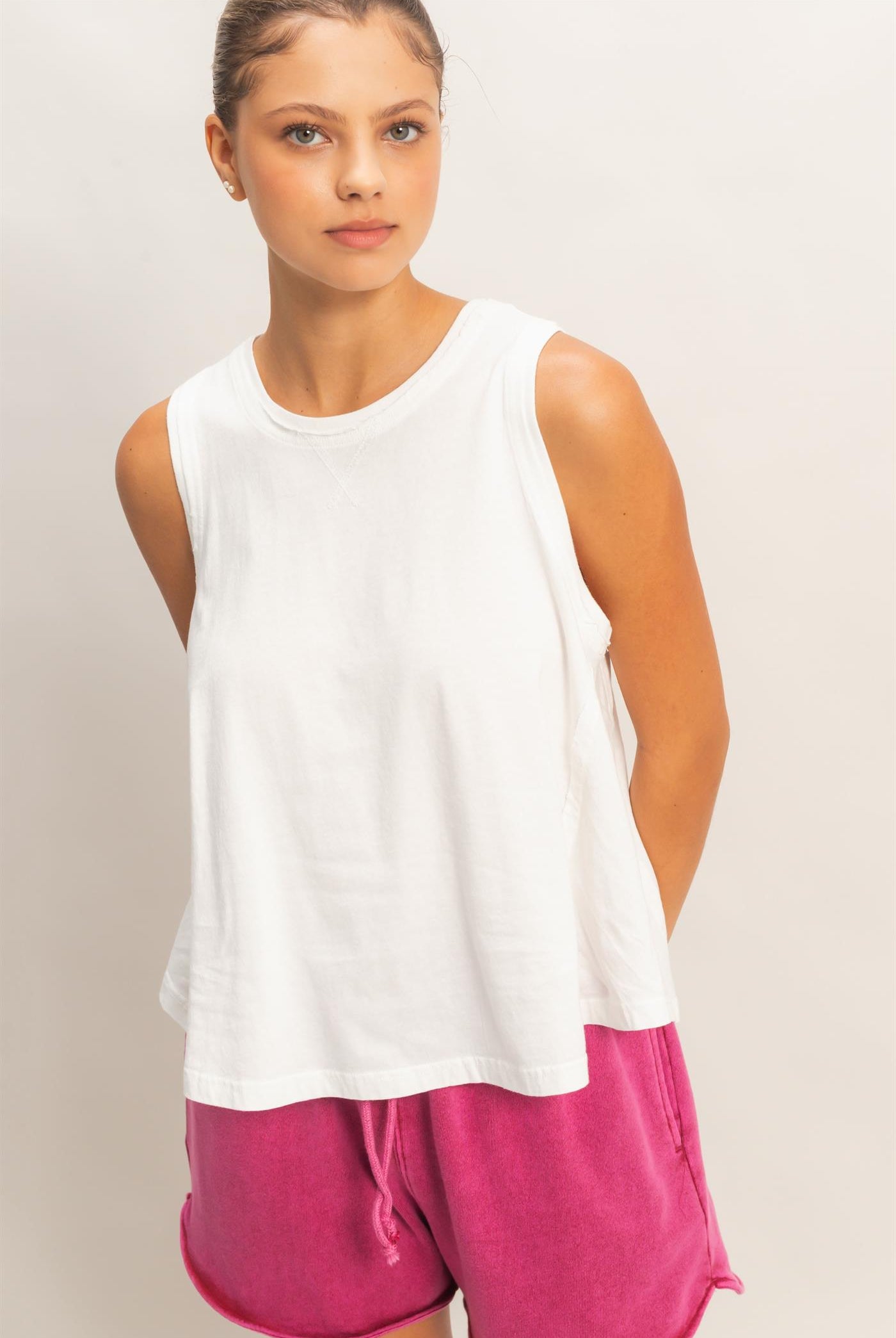 Wholesale Raw Edge Details Sleeveless Washed Top Clothing Tops DZ26E278 WHITE DOUBLE ZERO