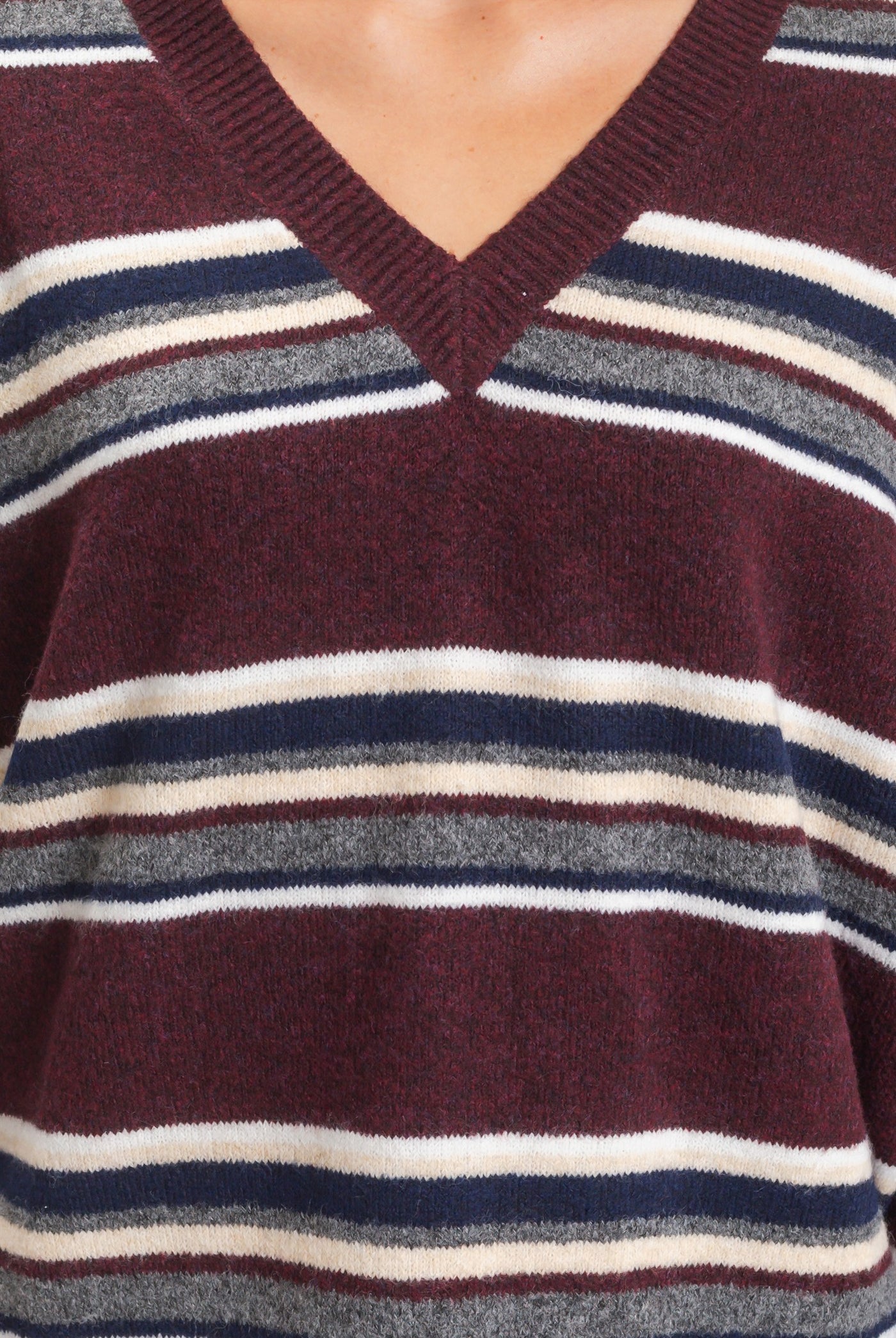 Wholesale V-Neck Striped Sweater Sweaters HF26E476 WINE HYFVE