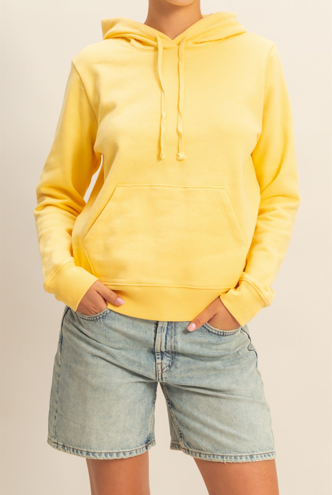 Wholesale Long Sleeve Pullover Hoodie Clothing Tops DZ24A320 BANANA CREAM DOUBLE ZERO