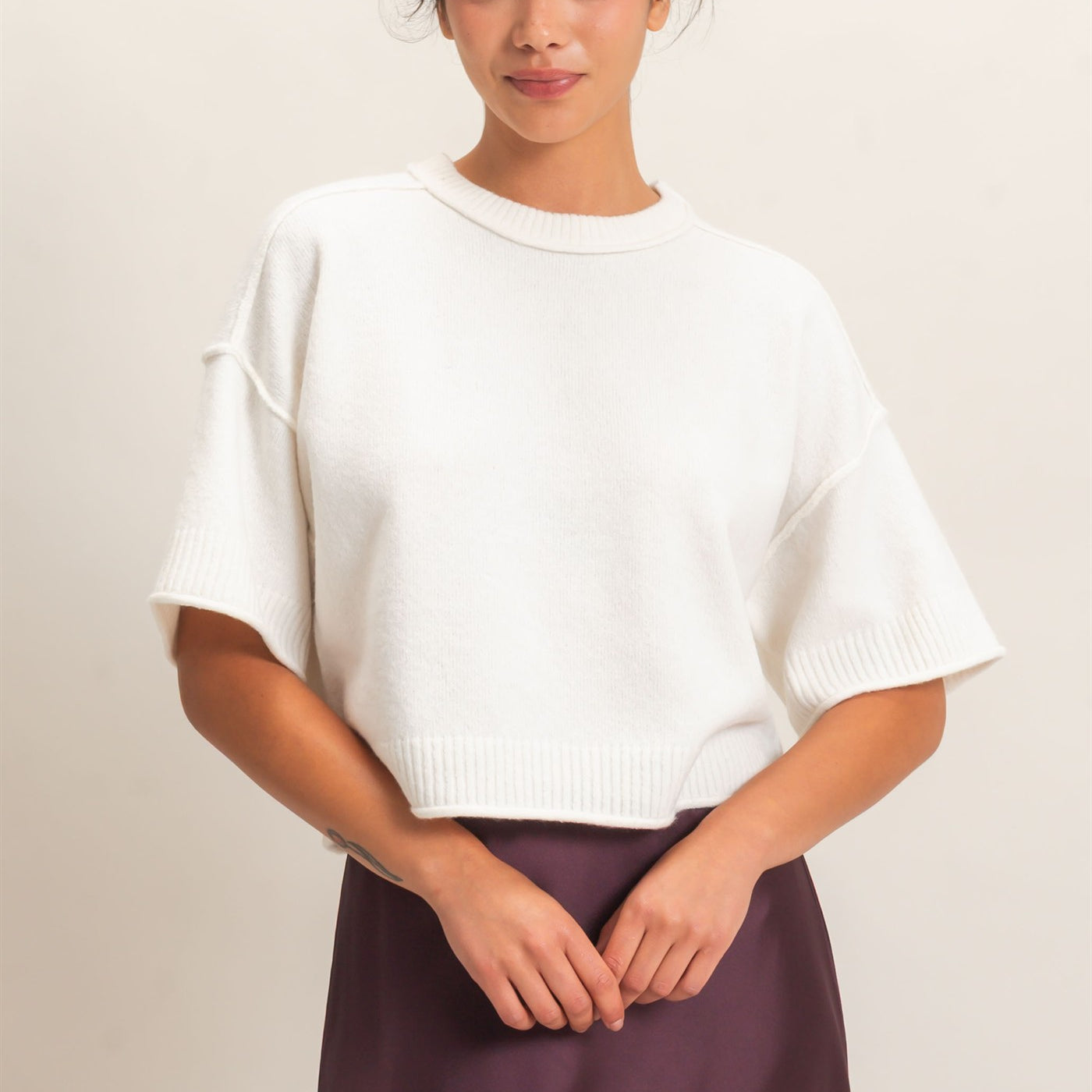 Wholesale Seam Detail Short Sleeve Knit Top Clothing Tops DZ26A827 WHIP CREAM DOUBLE ZERO