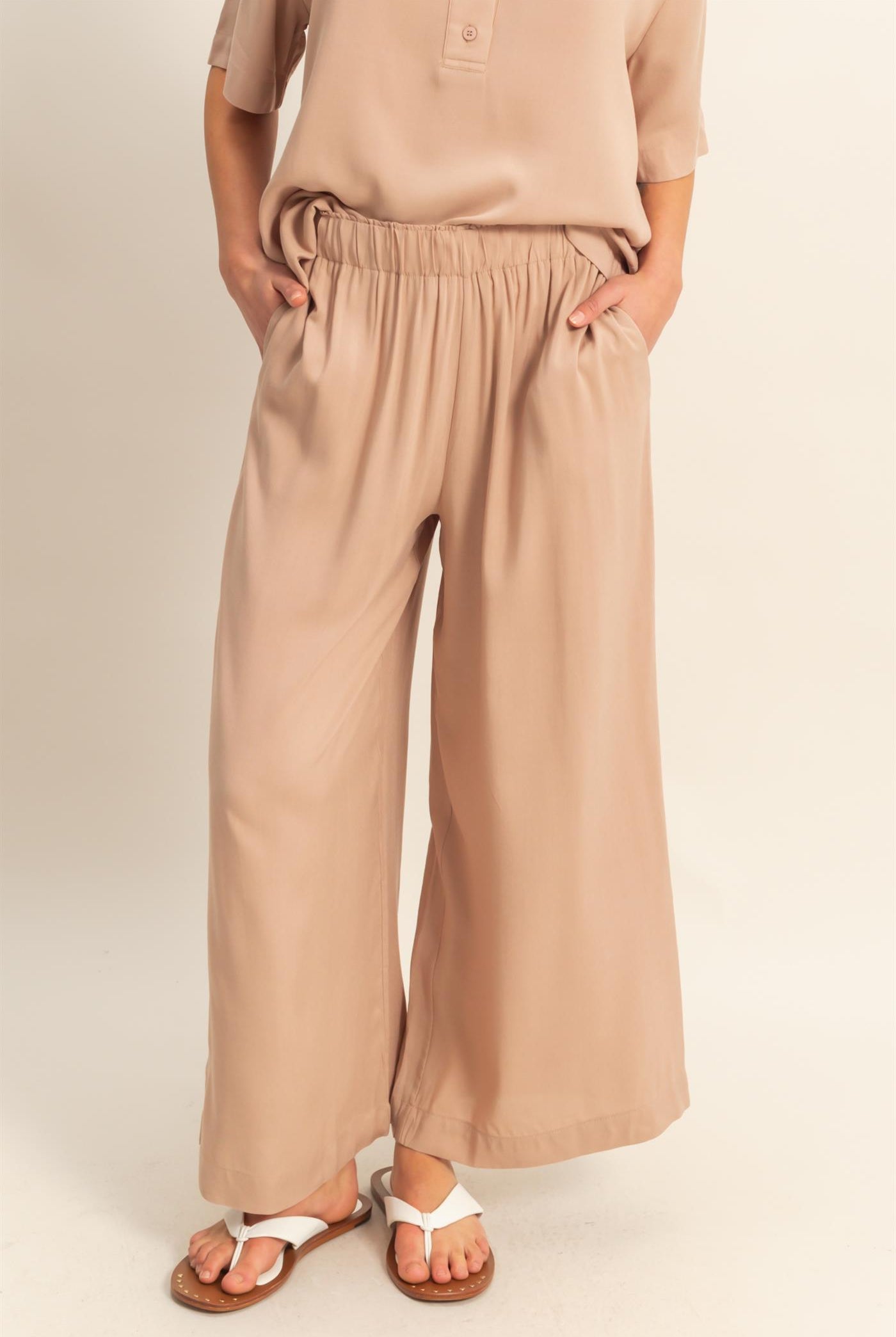 Wholesale High Waist Woven Wide Leg Pants Pants DZ25C192 DARK TAUPE DOUBLE ZERO