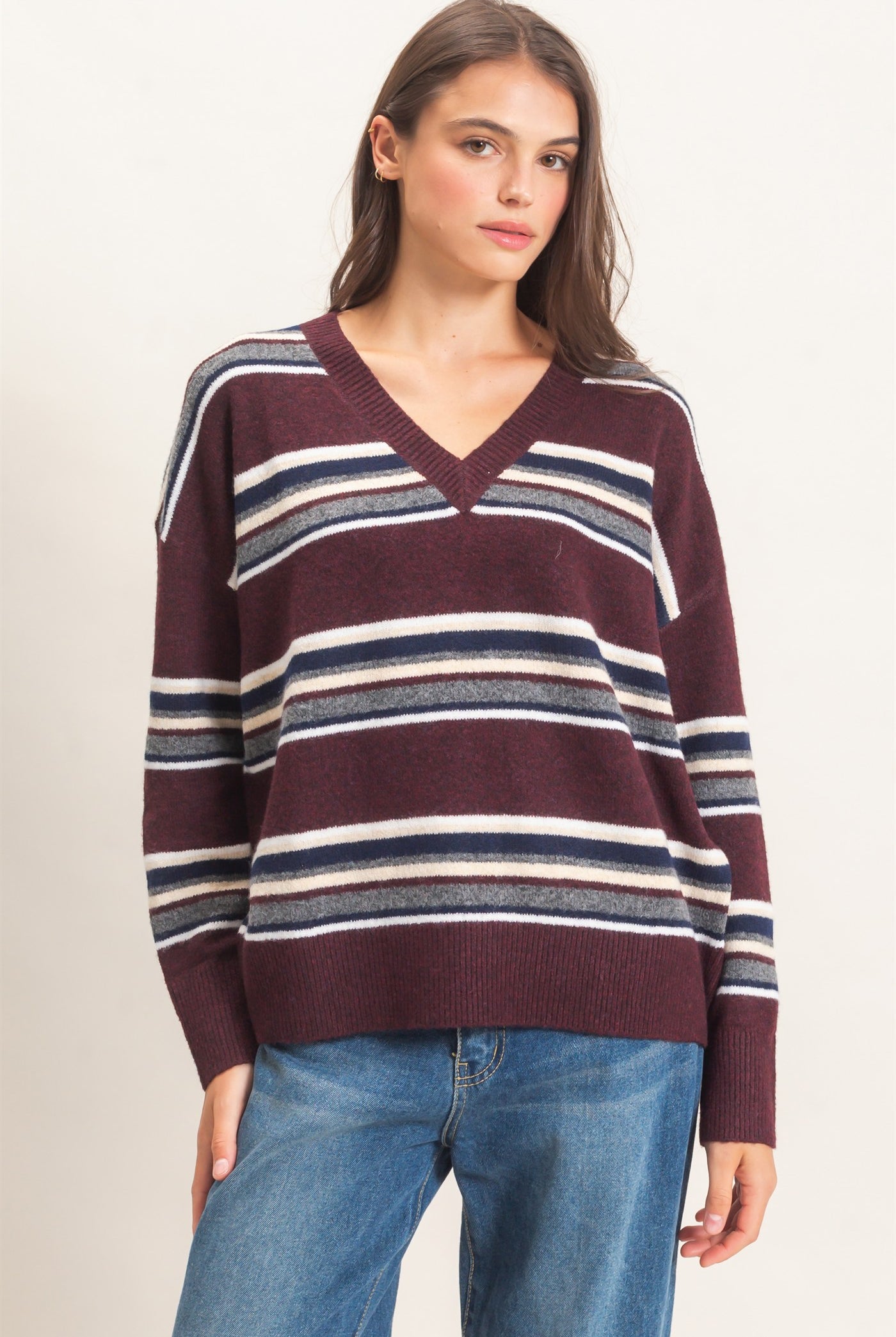 Wholesale V-Neck Striped Sweater Sweaters HF26E476 WINE HYFVE