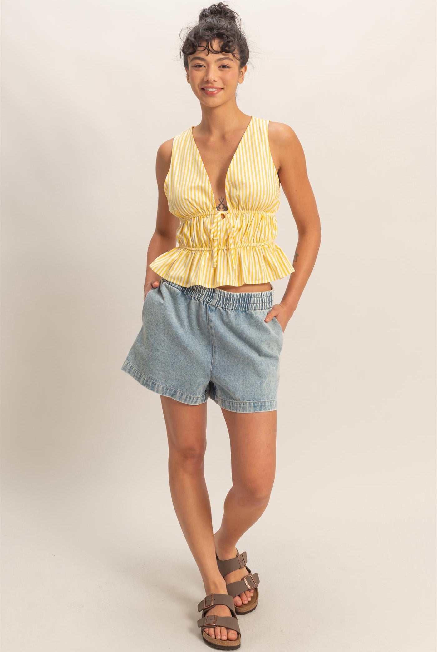 Wholesale Elastic Waist Mineral Wash Denim Shorts Shorts DZ26C195 LIGHT BLUE DOUBLE ZERO