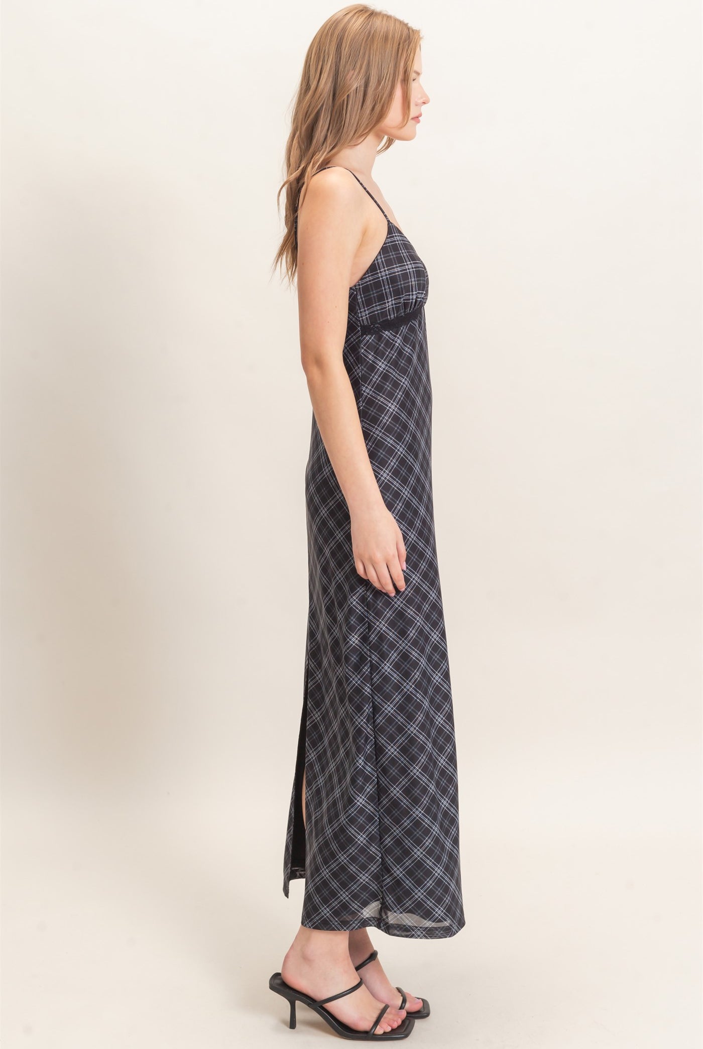Wholesale Plaid Spaghetti Strap Midi Dress Dresses HF26E709 BLACK HYFVE