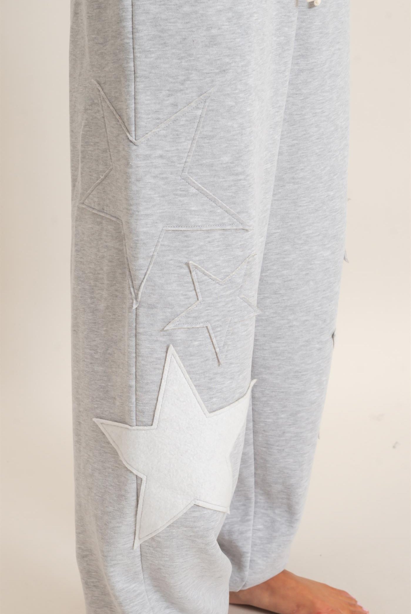 Wholesale Star Patch Jogger Pants Joggers DZ26E889 HEATHER GRAY DOUBLE ZERO