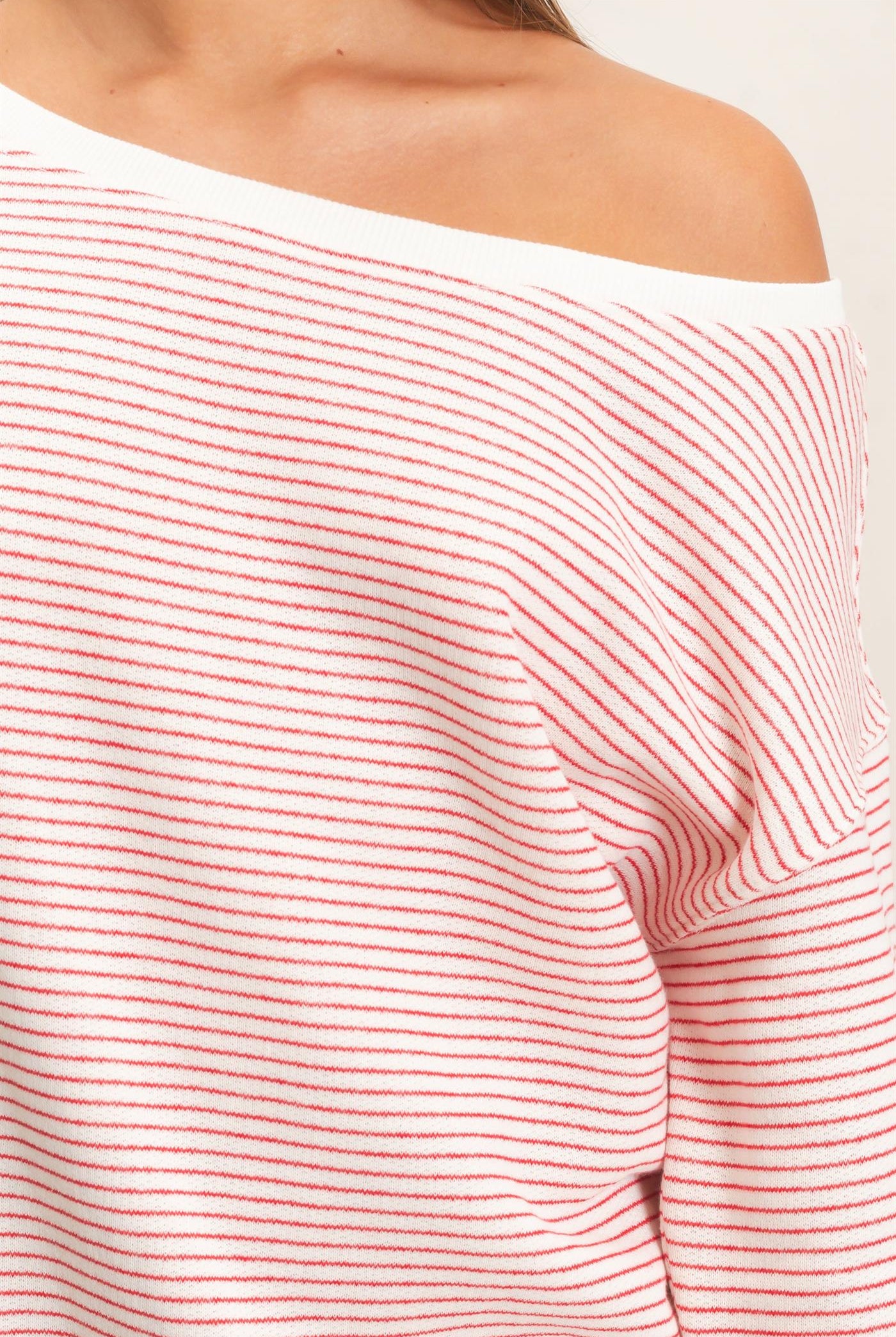 Wholesale Striped Off The Shoulder Sweatshirt Sweatshirts DZ26C881 RED DOUBLE ZERO