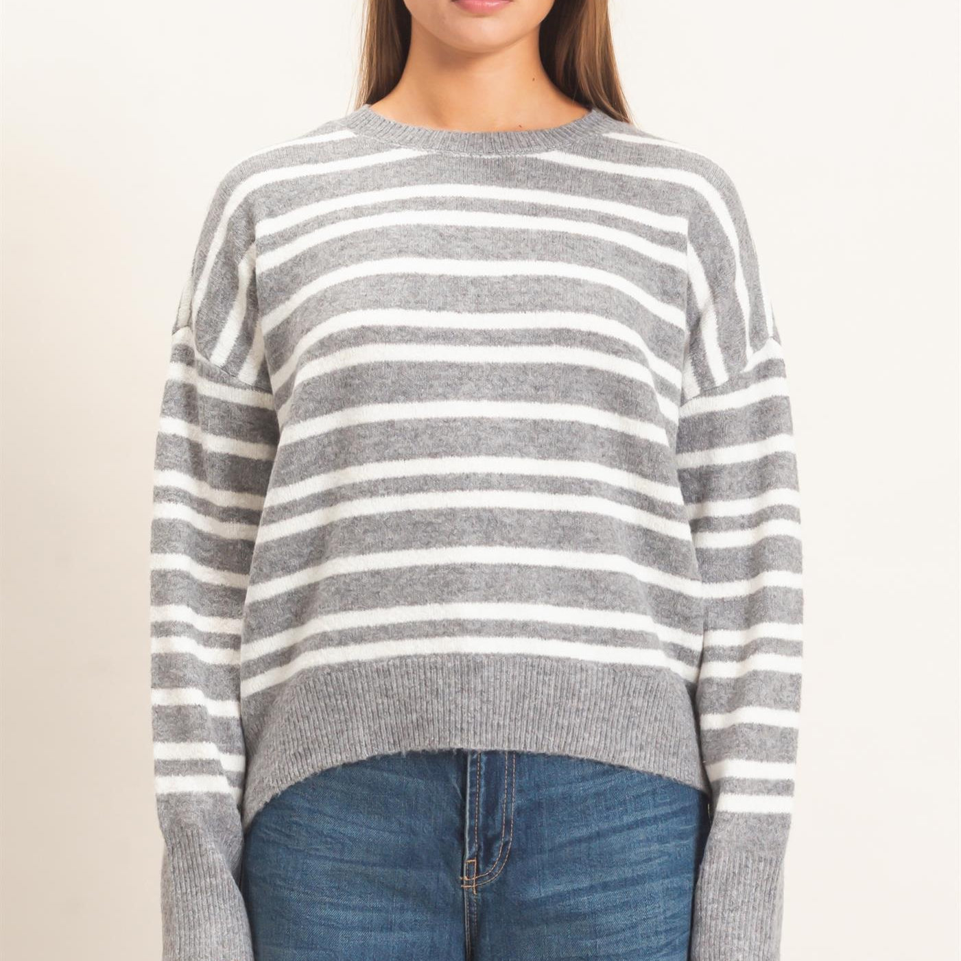 Wholesale Striped Crew Neck Sweater Sweaters DZ26E389 HEATHER GRAY DOUBLE ZERO