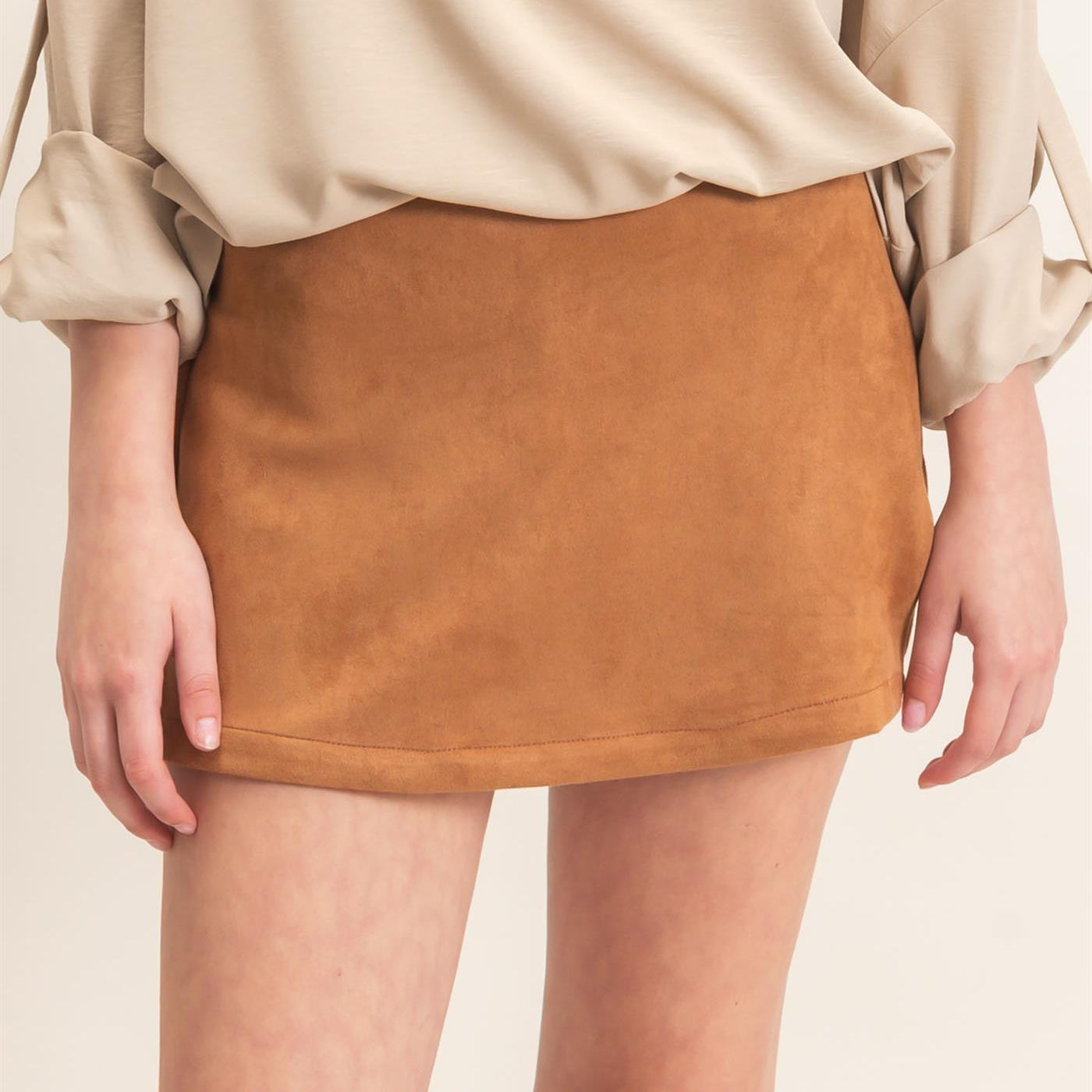 Wholesale Faux Suede Skort Skorts HF26F220 CAMEL HYFVE